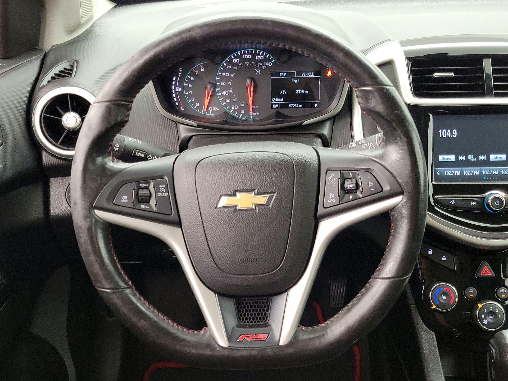 Thumbnail: 2017 Chevrolet Sonic - 10