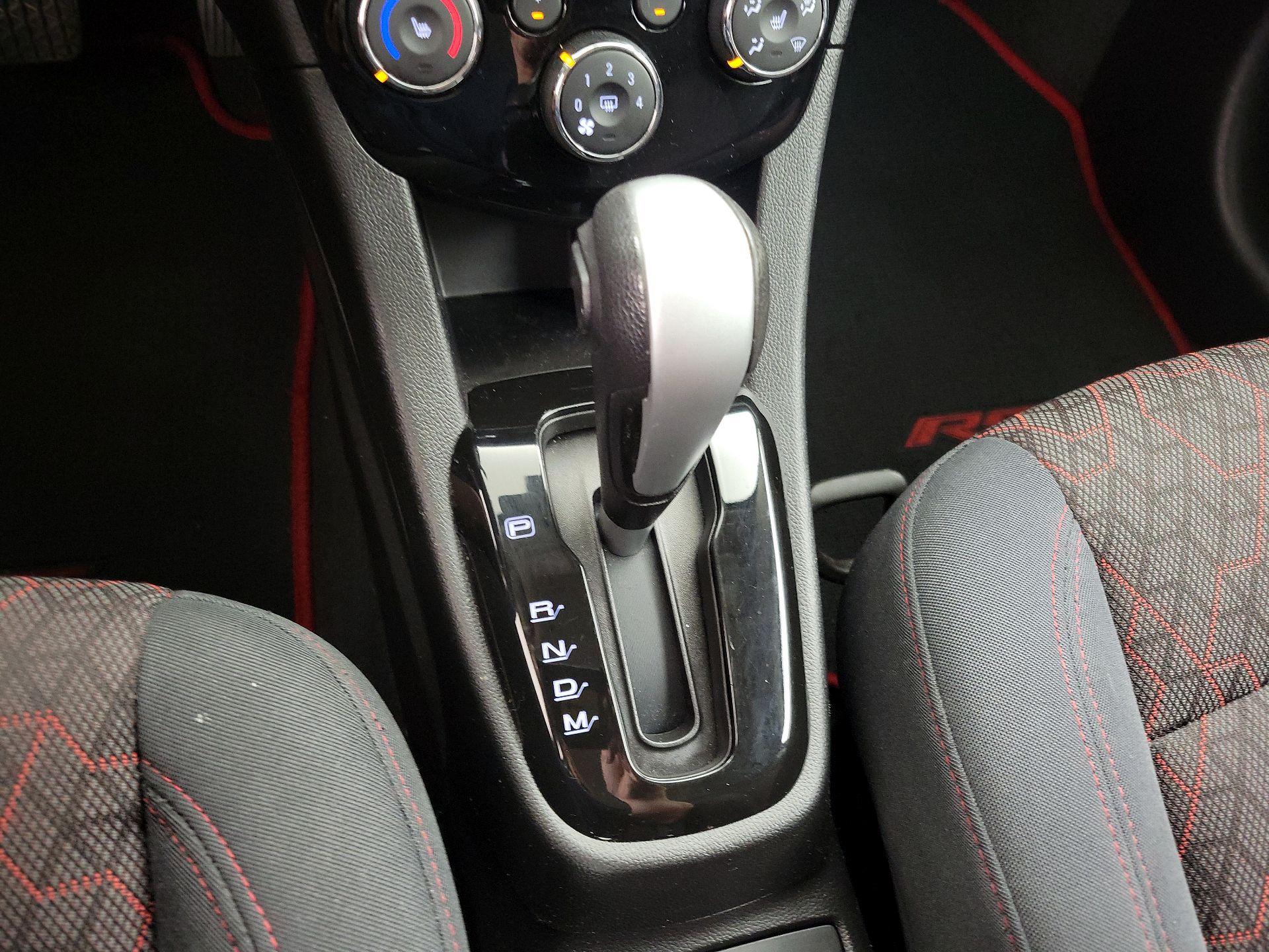 Thumbnail: 2017 Chevrolet Sonic - 17