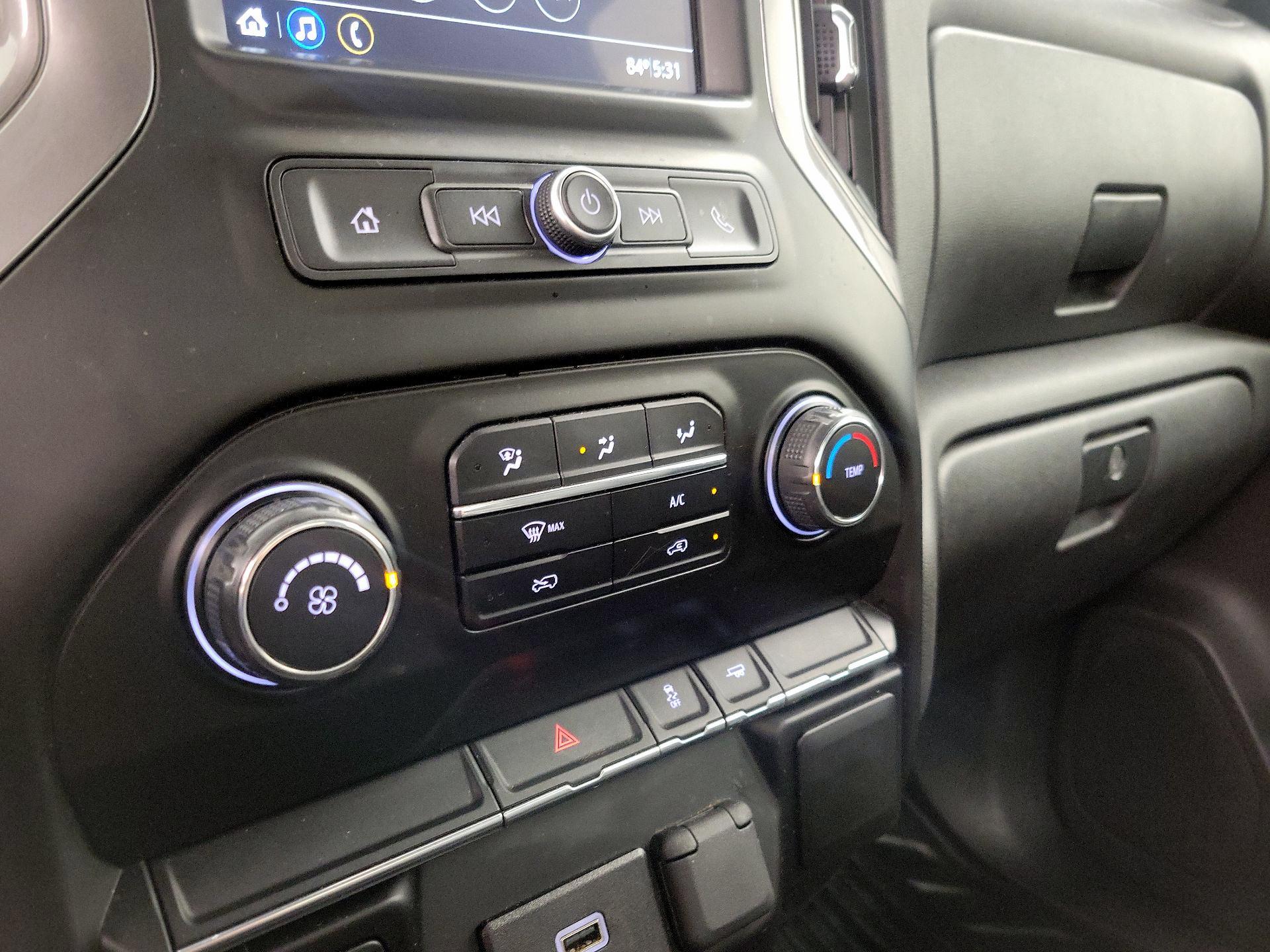 Thumbnail: 2019 Chevrolet Silverado 1500 - 16