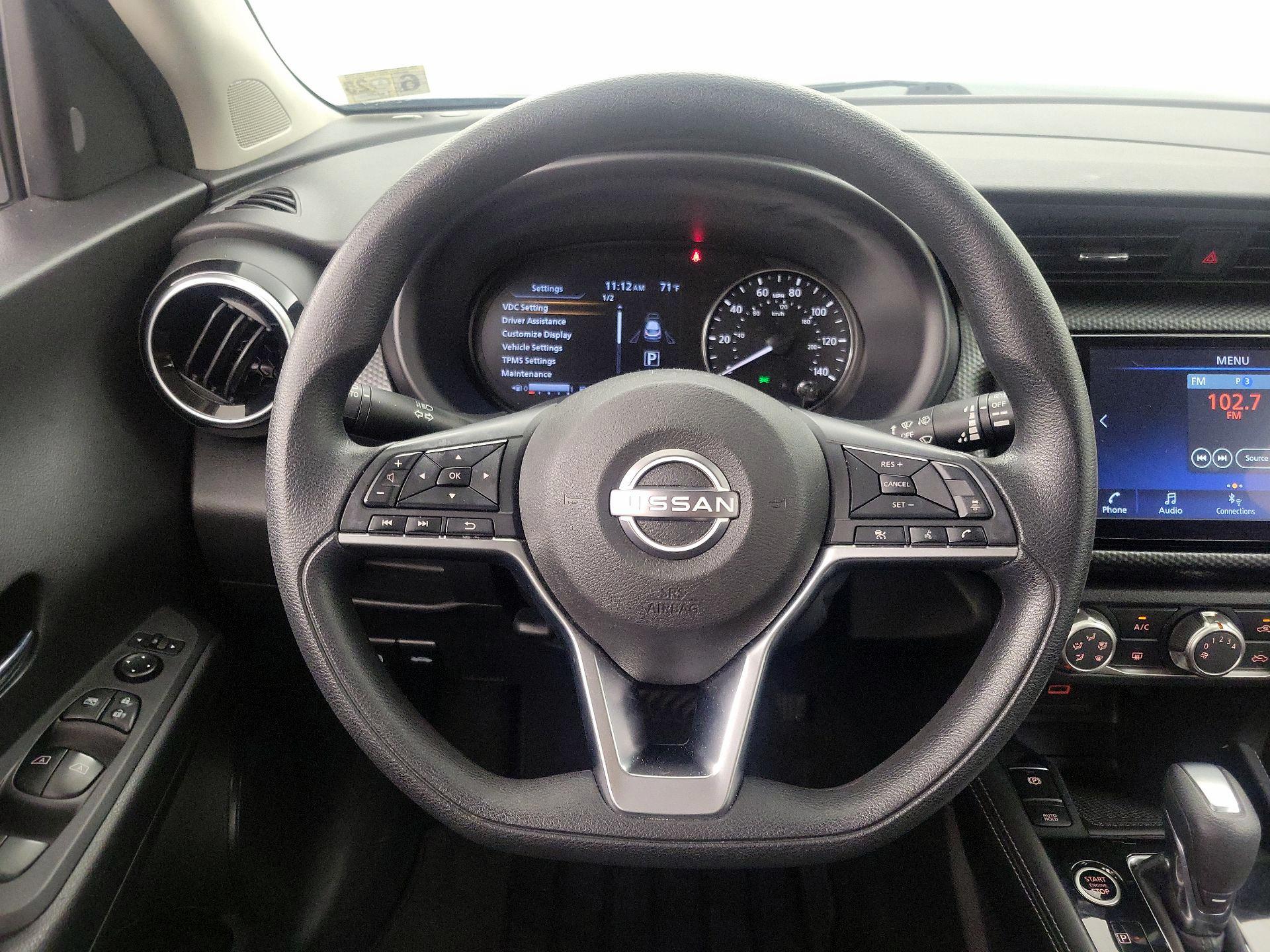 Thumbnail: 2023 Nissan Kicks - 10