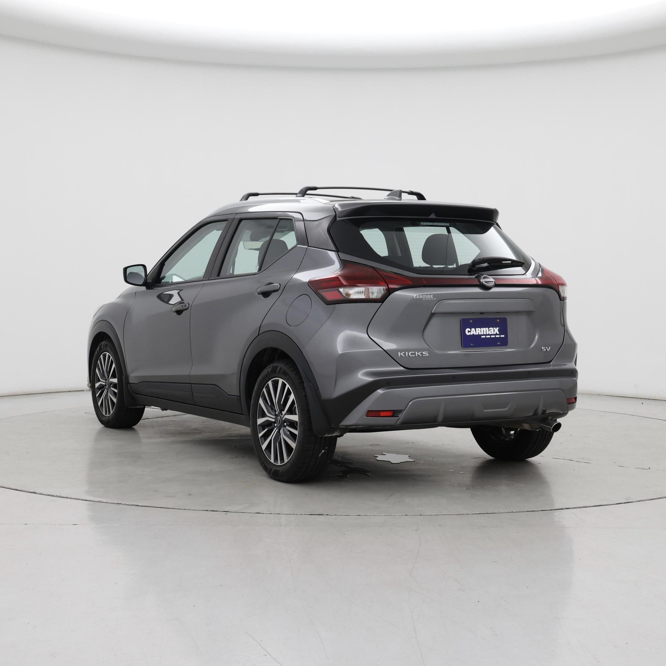 Thumbnail: 2023 Nissan Kicks - 2