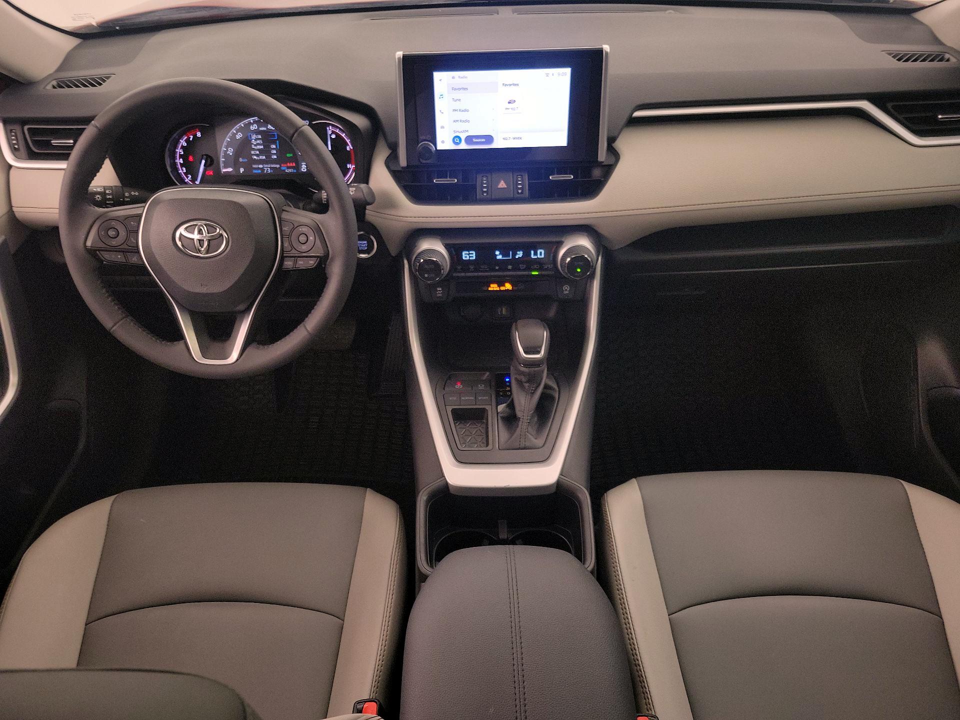 Thumbnail: 2024 Toyota RAV4 - 9