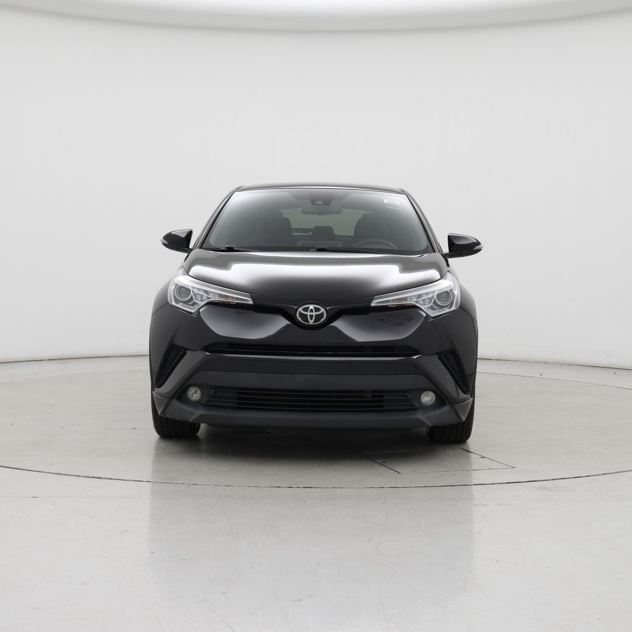 Thumbnail: 2018 Toyota C-HR - 5