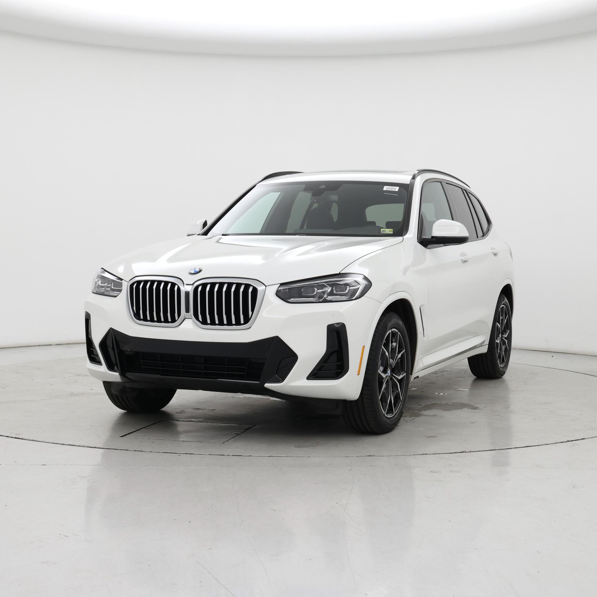 Thumbnail: 2023 BMW X3 - 4