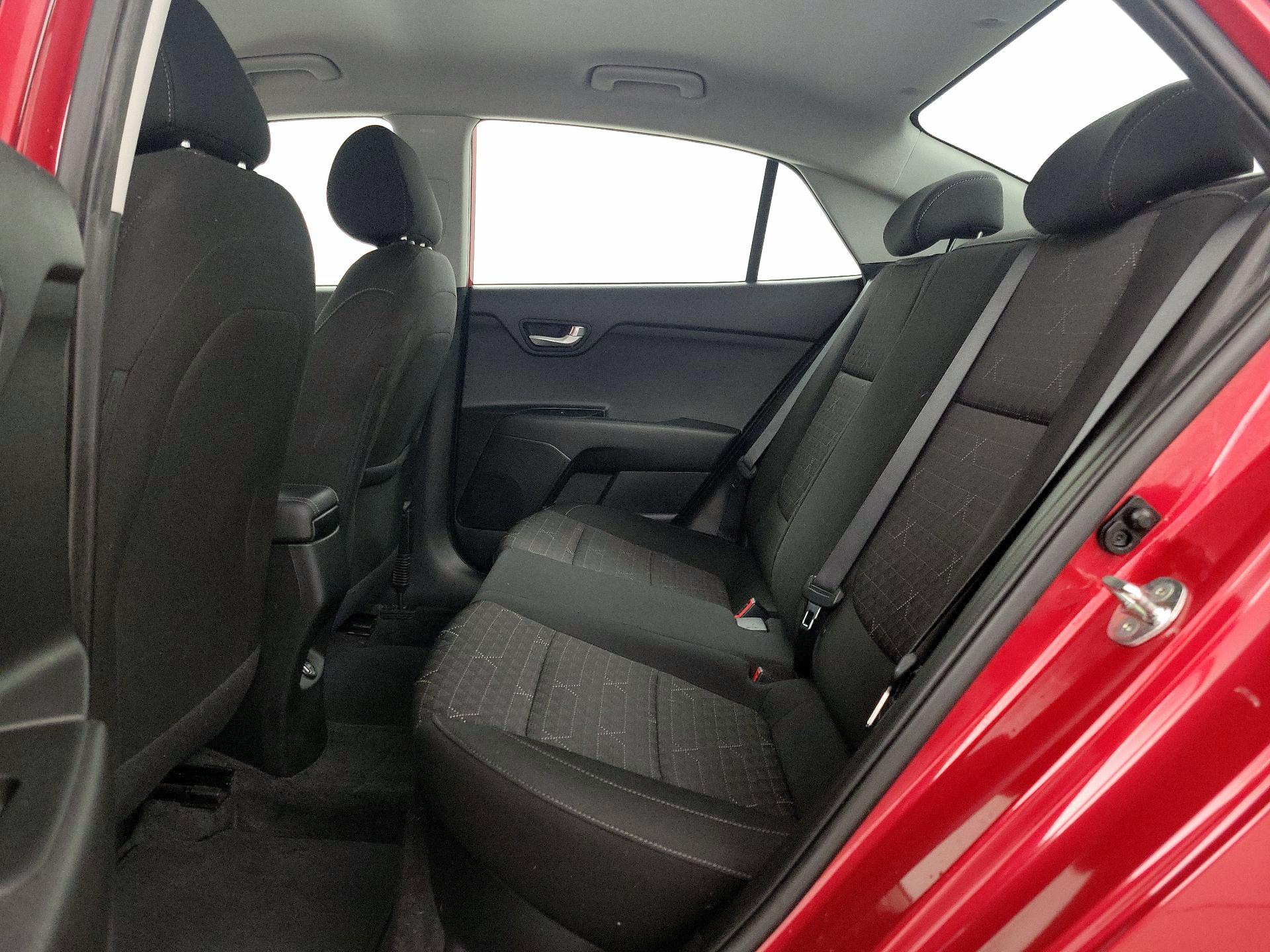 Thumbnail: 2021 Kia Rio - 19