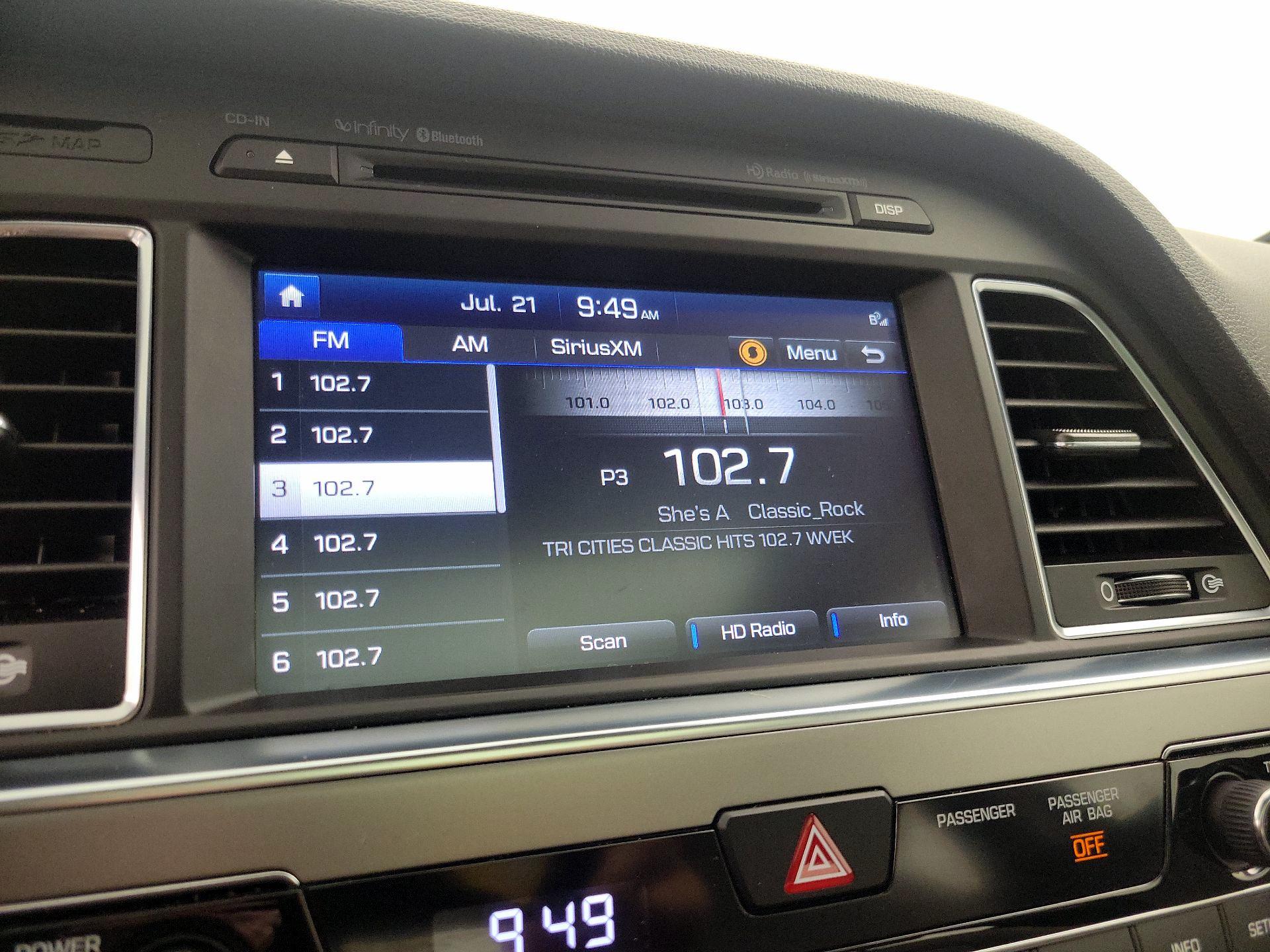 Thumbnail: 2017 Hyundai Sonata - 15
