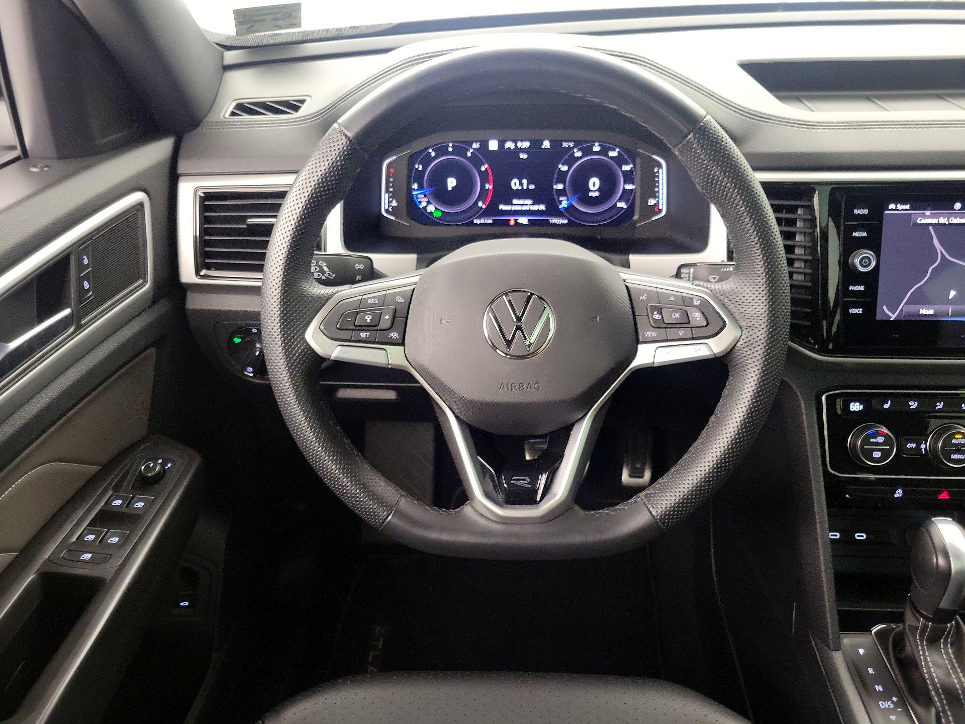 Thumbnail: 2023 Volkswagen Atlas - 10