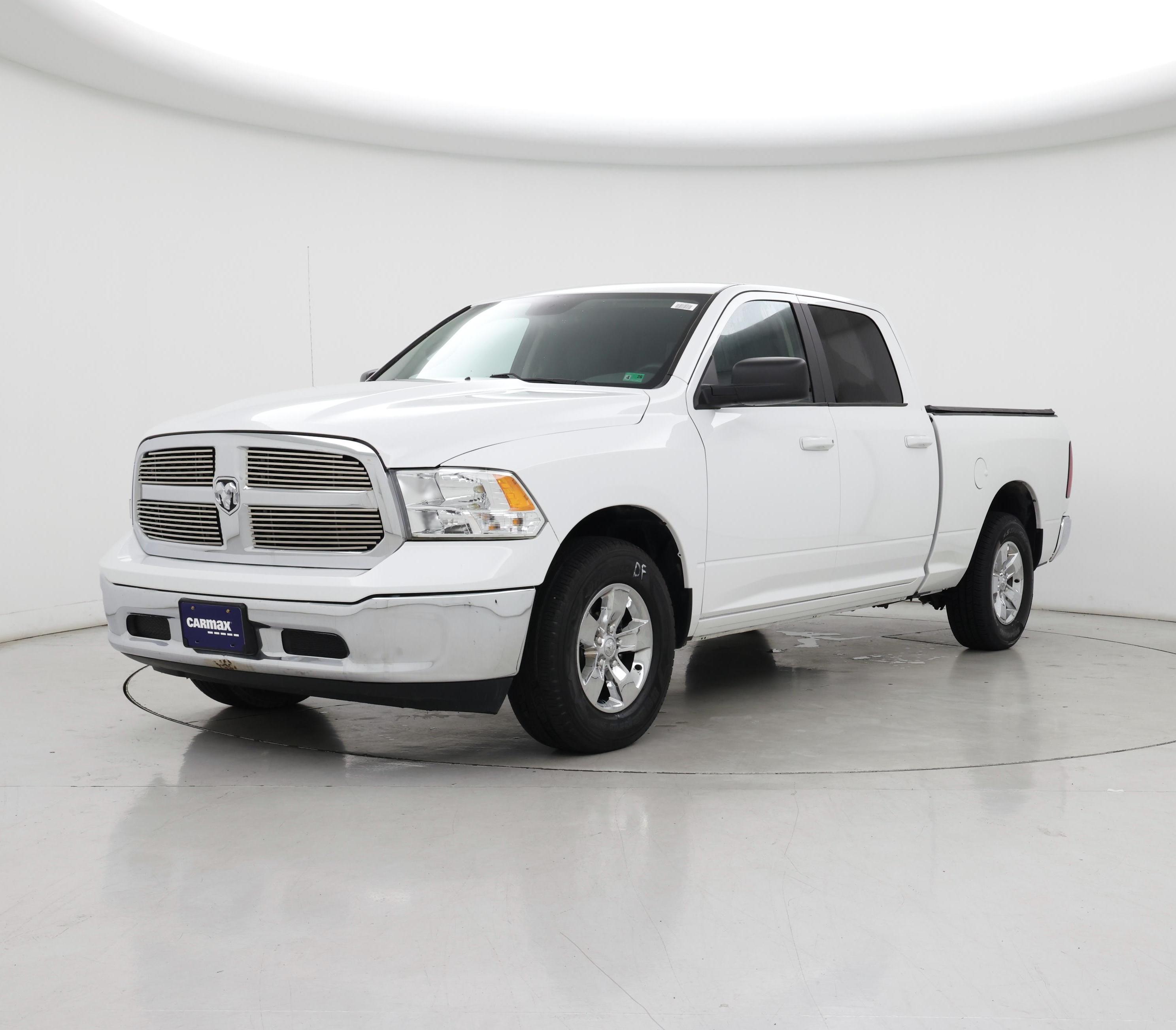Thumbnail: 2019 RAM 1500 Classic - 4