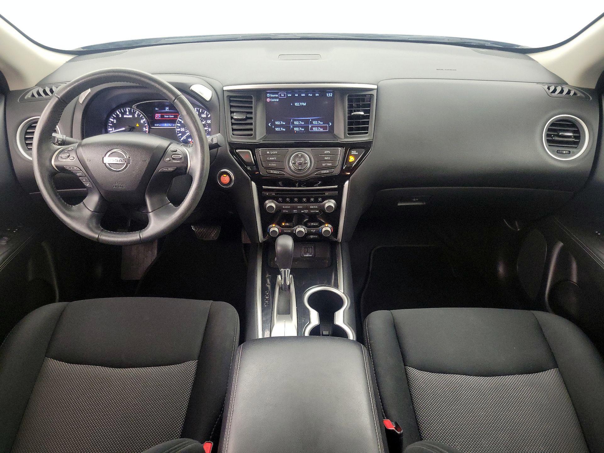 Thumbnail: 2019 Nissan Pathfinder - 9