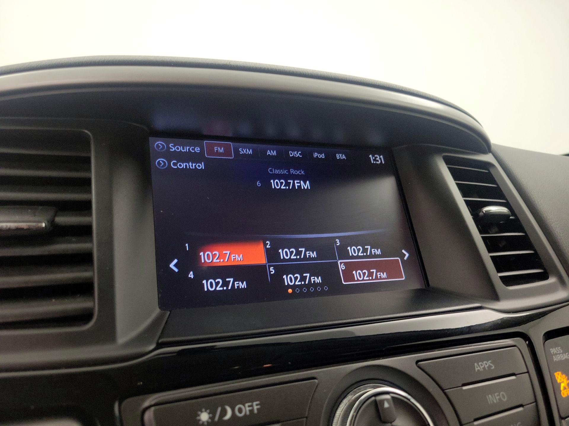 Thumbnail: 2019 Nissan Pathfinder - 15