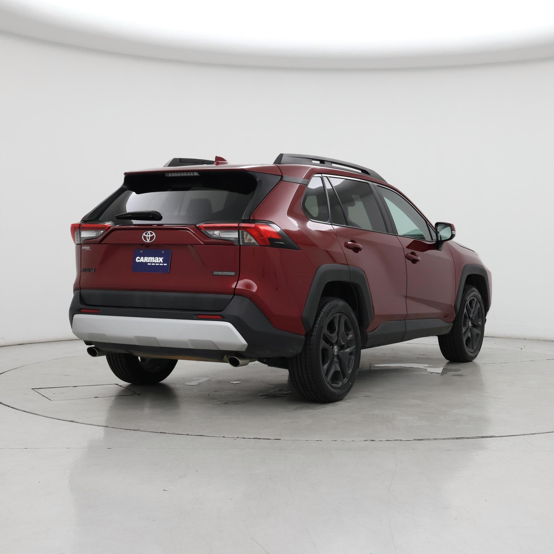 Thumbnail: 2022 Toyota RAV4 - 8