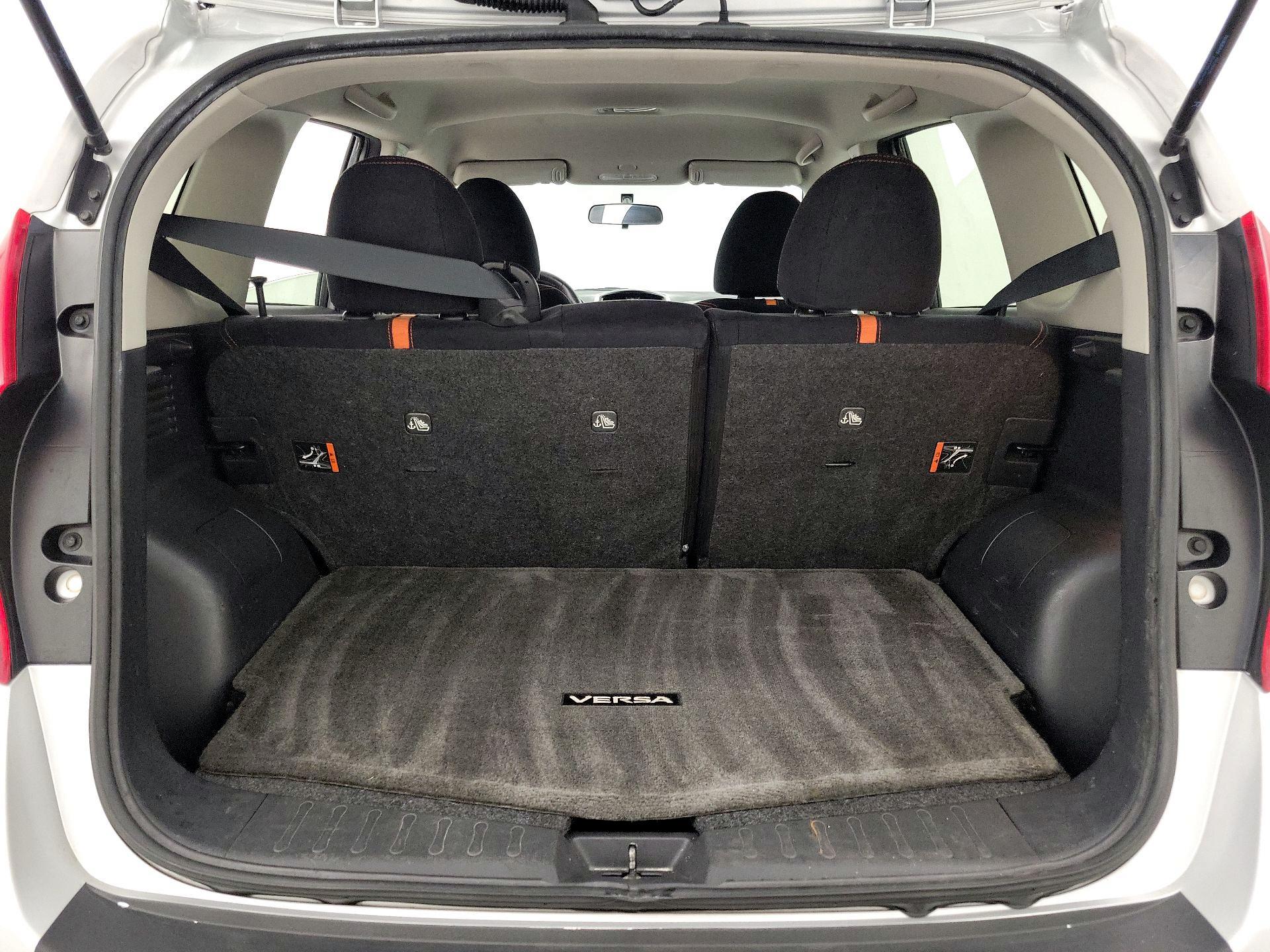 Thumbnail: 2016 Nissan Versa Note - 20