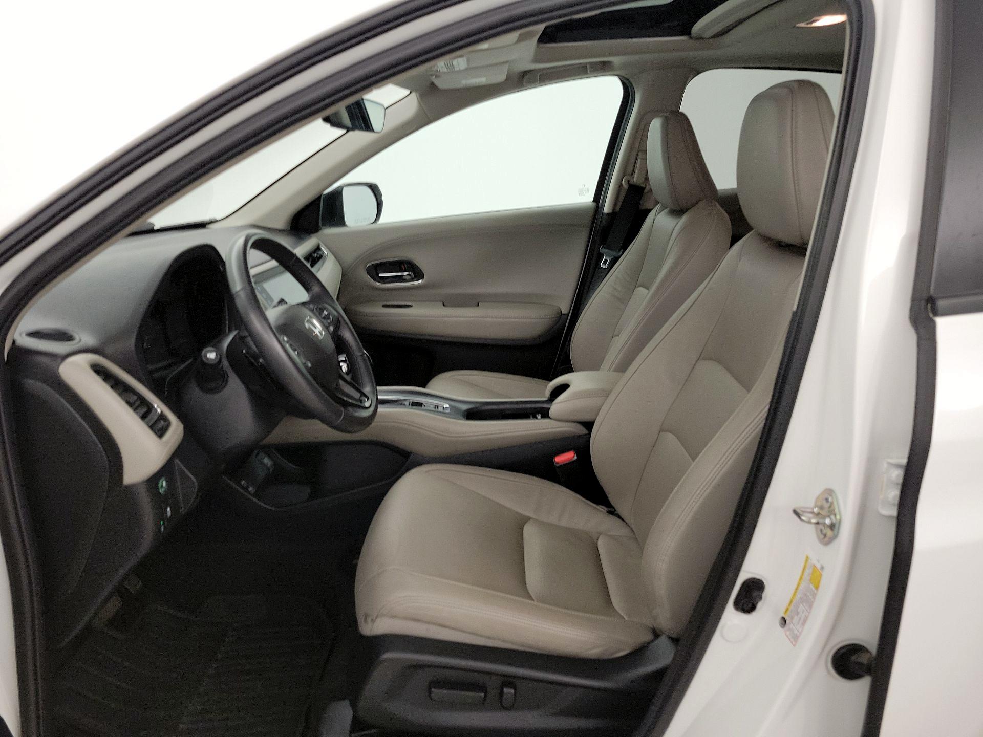 Thumbnail: 2020 Honda HR-V - 11