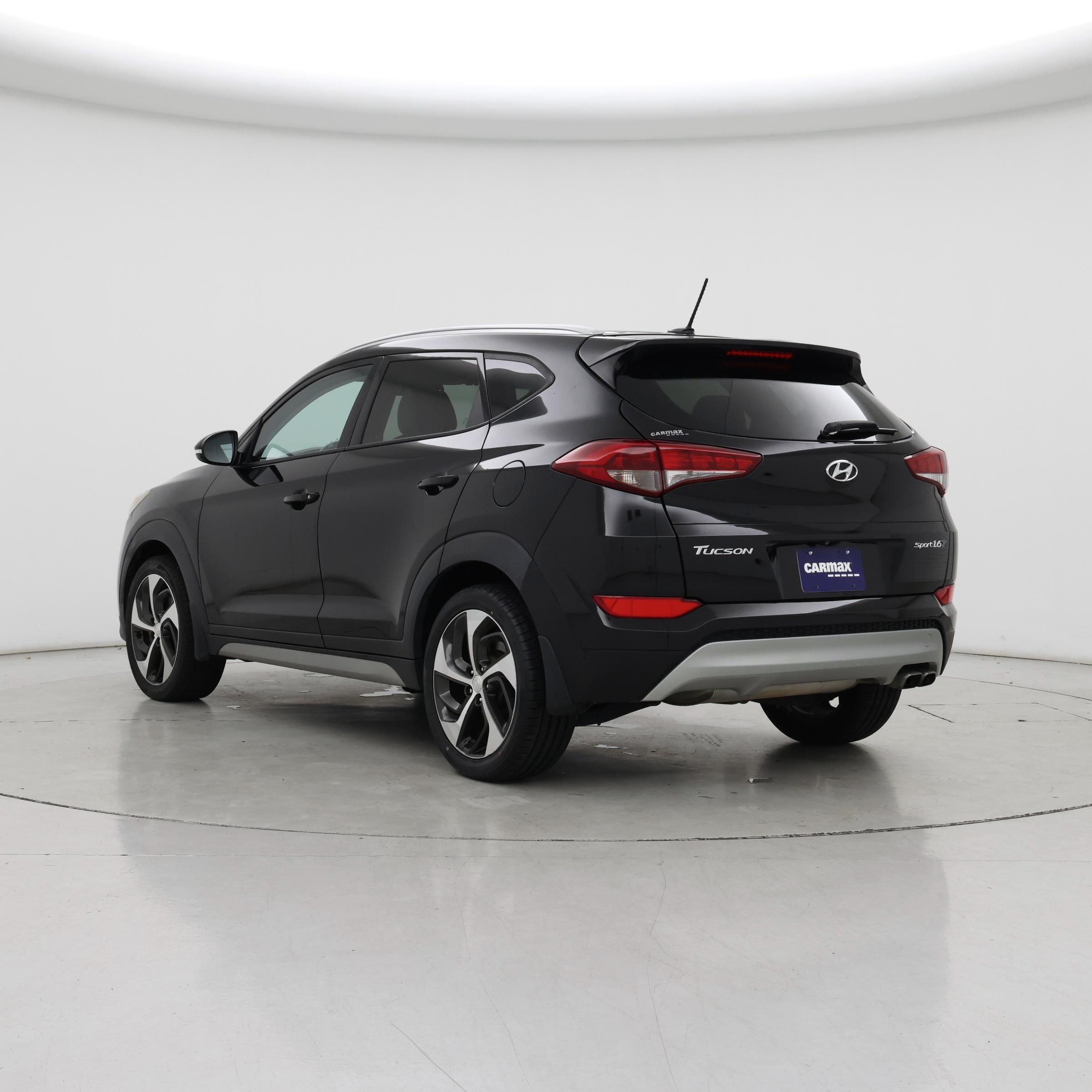 Thumbnail: 2017 Hyundai Tucson - 2