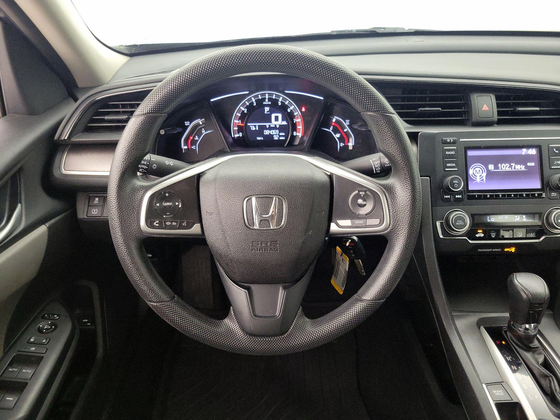Thumbnail: 2017 Honda Civic - 10