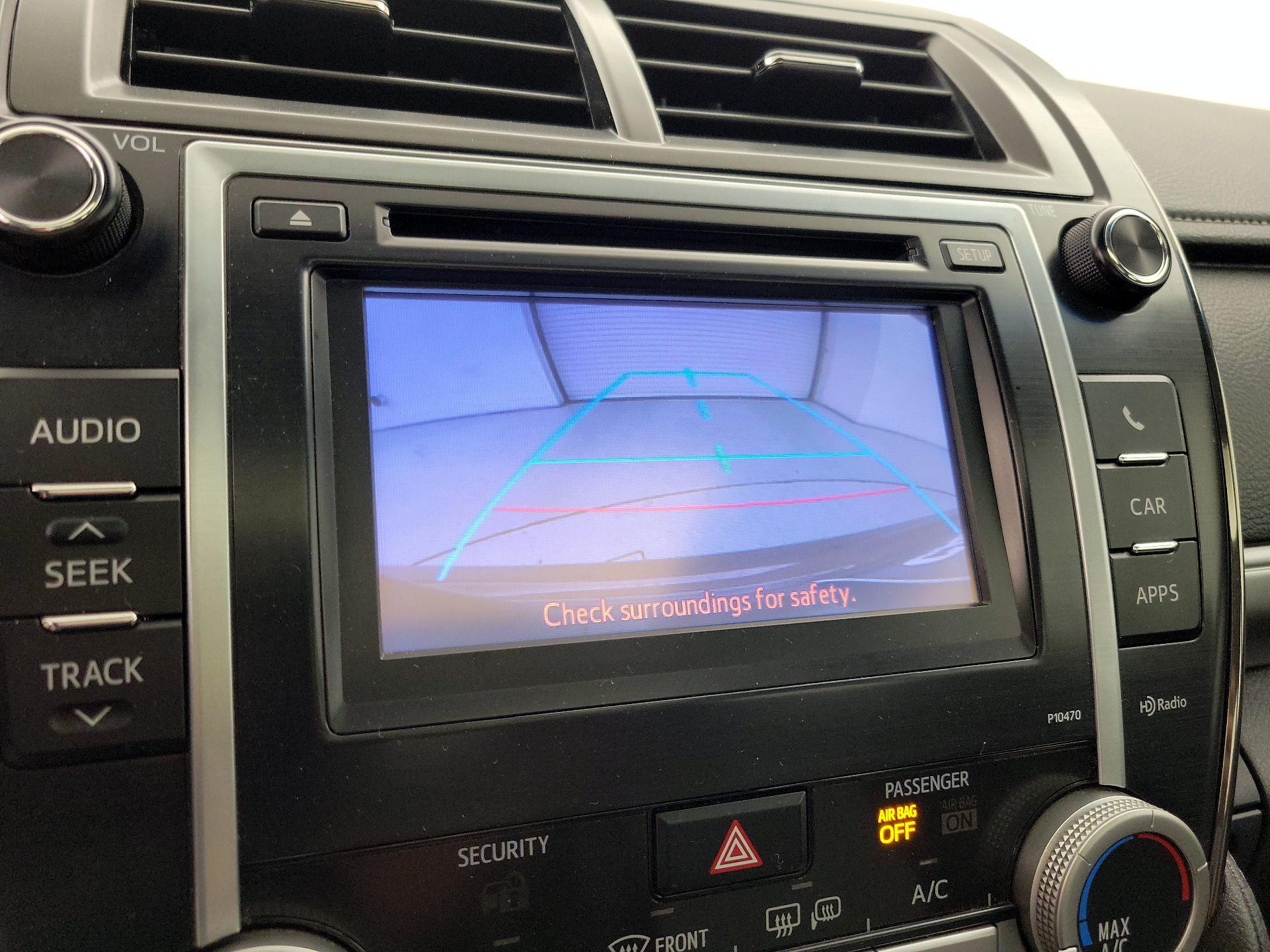 Thumbnail: 2014 Toyota Camry - 13