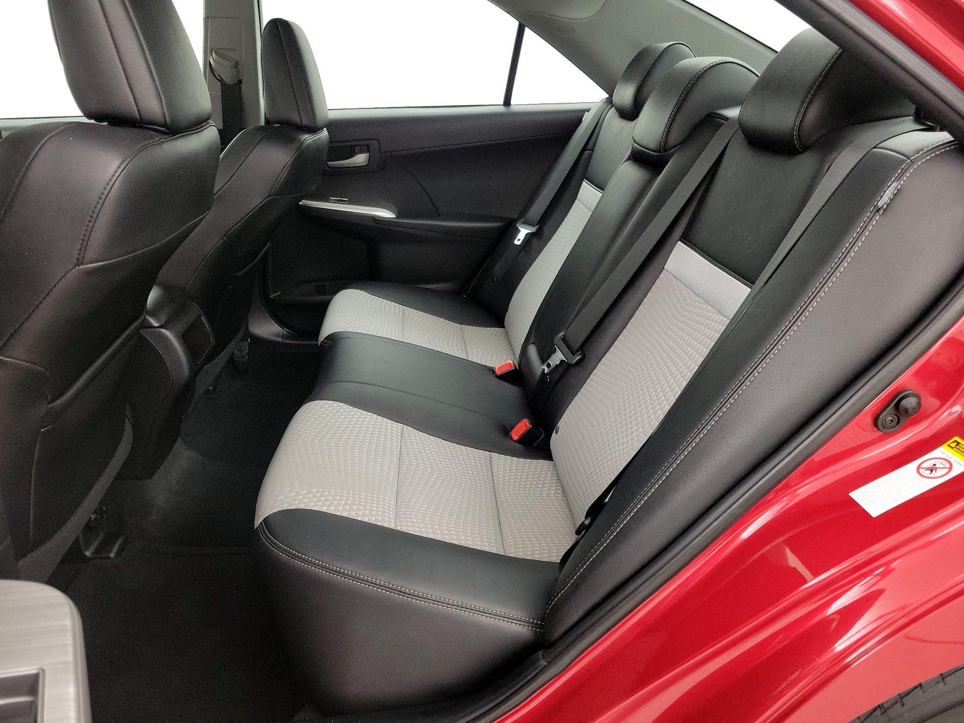 Thumbnail: 2014 Toyota Camry - 19