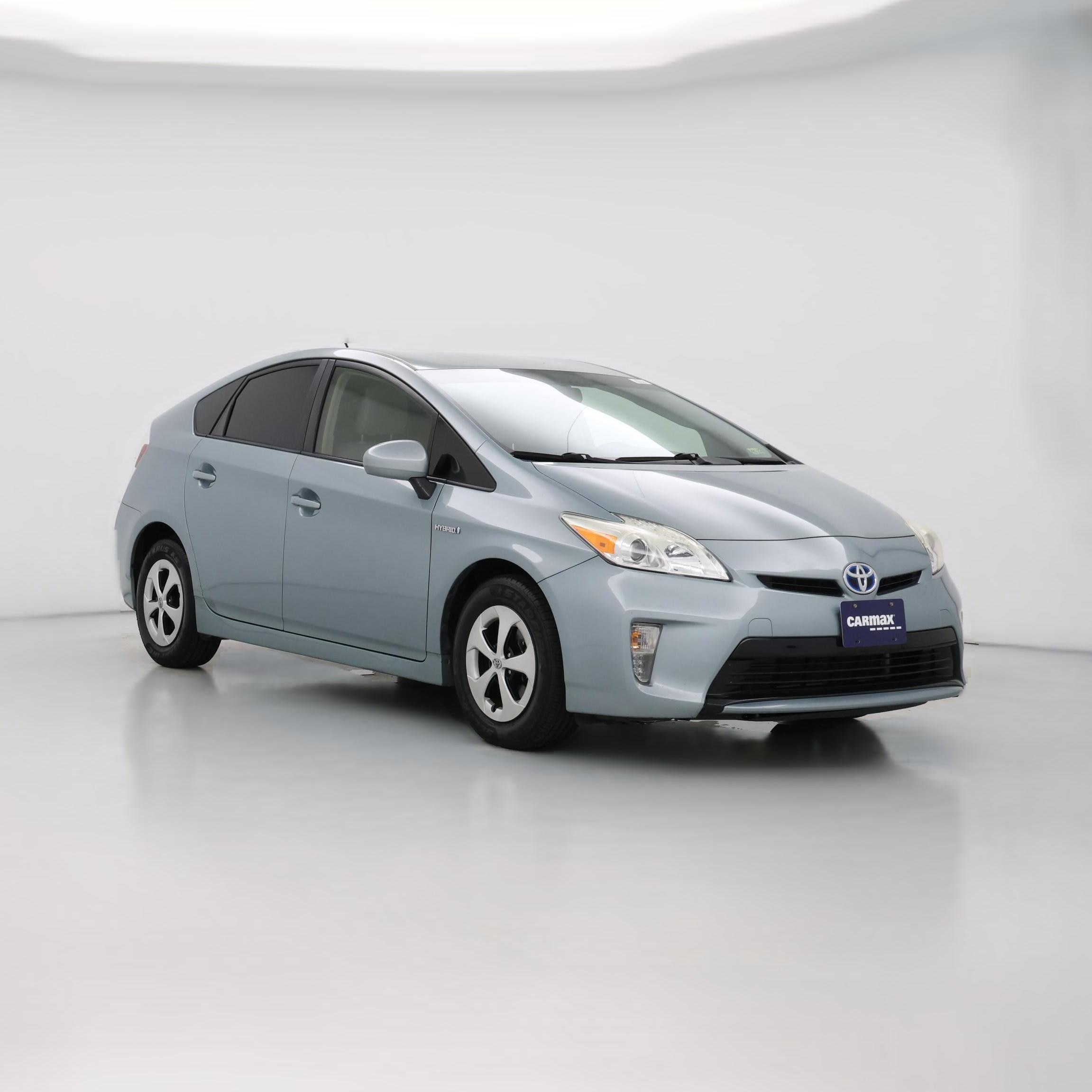 Thumbnail: 2015 Toyota Prius - 1