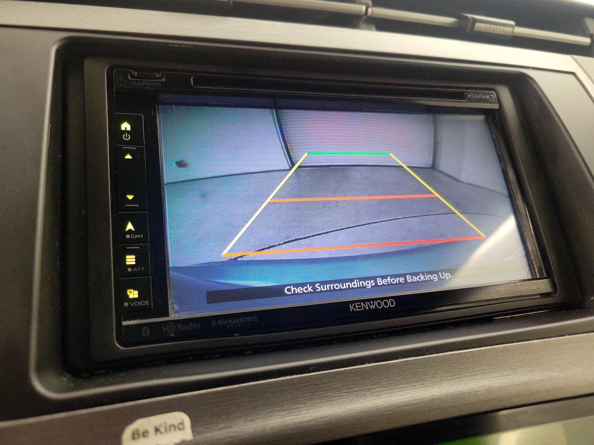 Thumbnail: 2015 Toyota Prius - 15