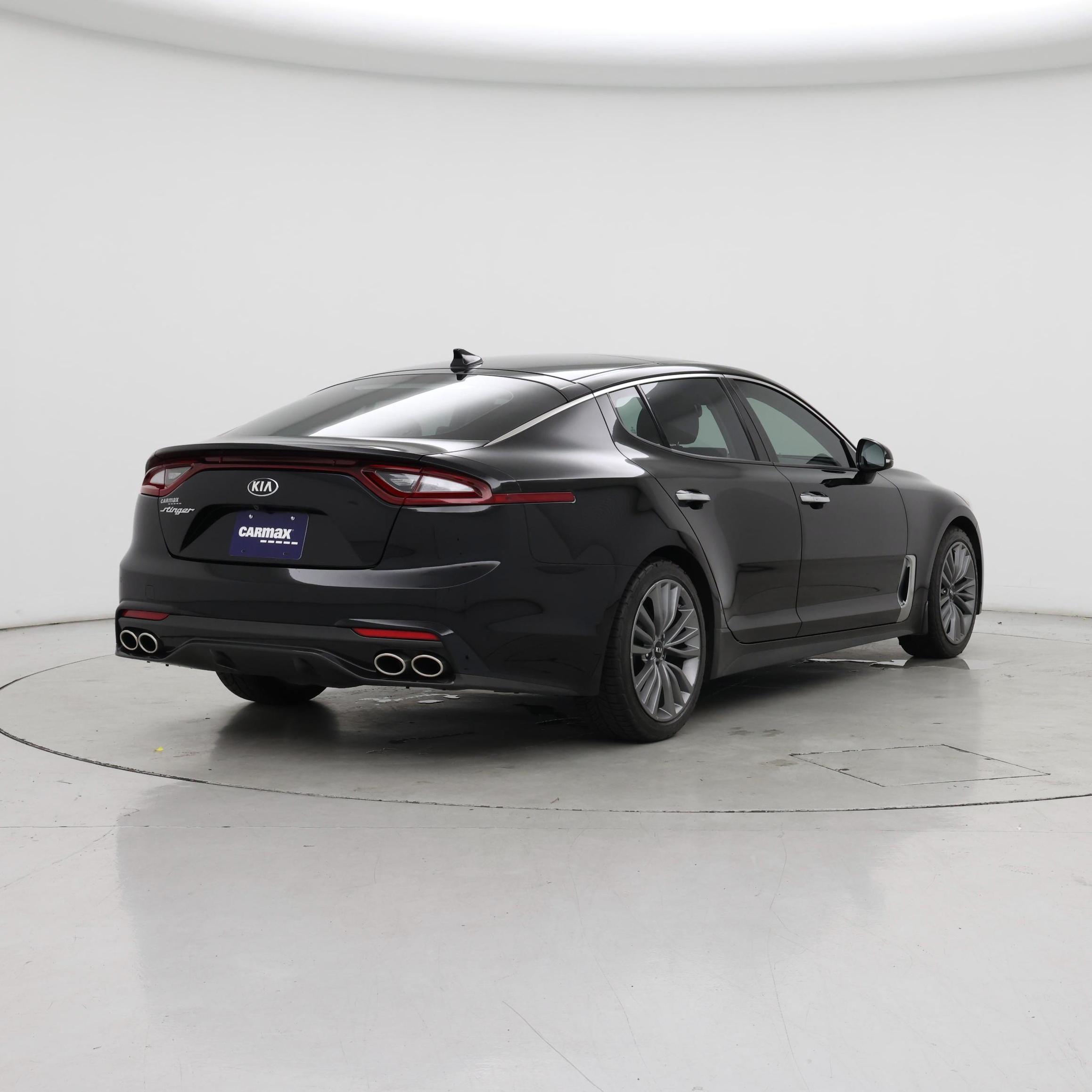 Thumbnail: 2018 Kia Stinger - 8