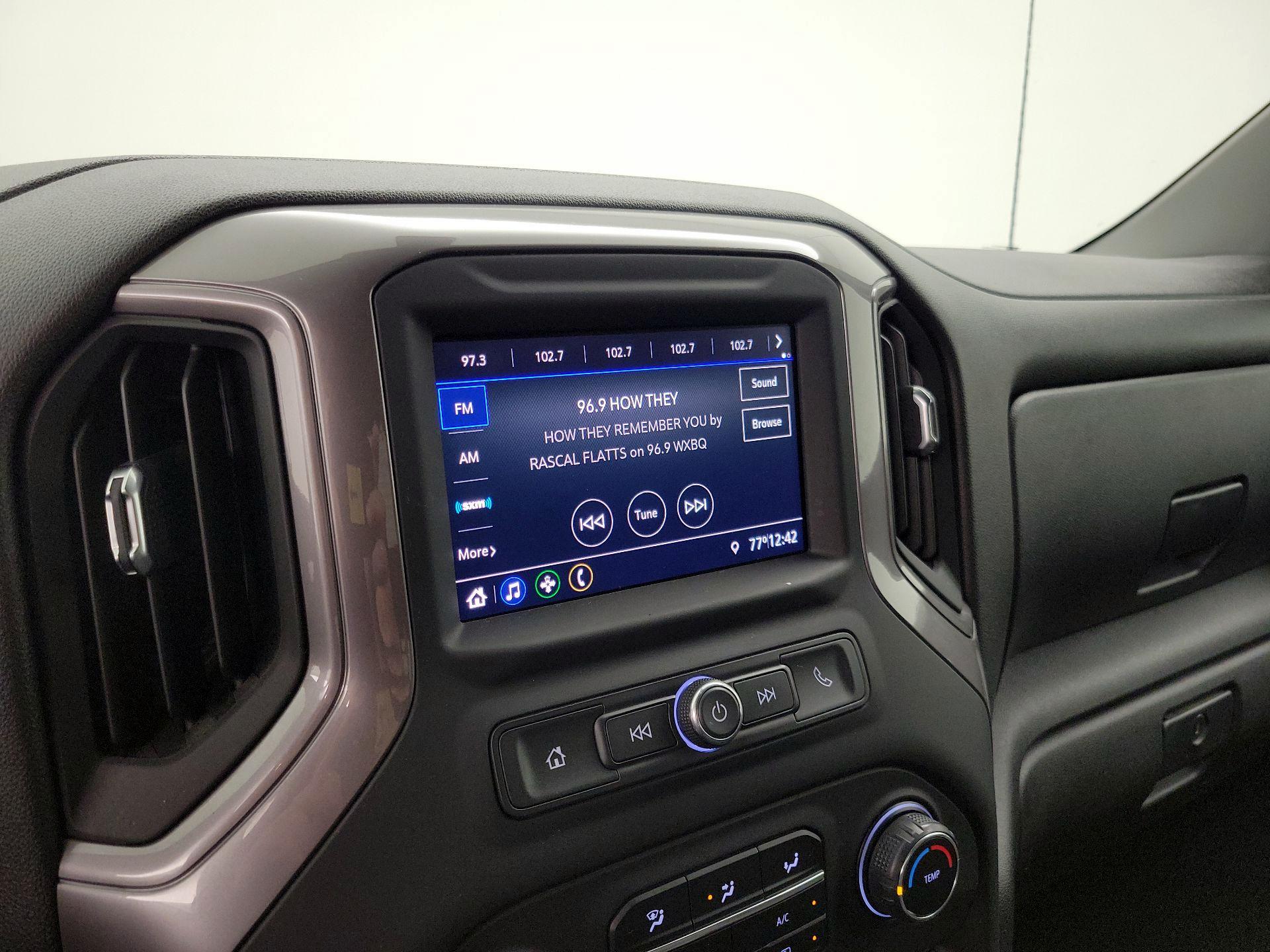 Thumbnail: 2021 Chevrolet Silverado 1500 - 15