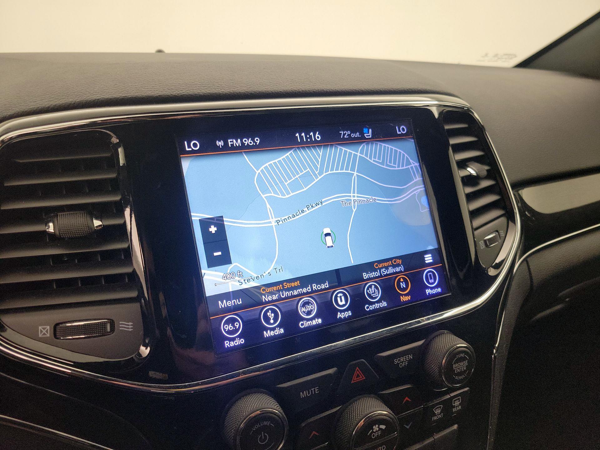 Thumbnail: 2019 Jeep Grand Cherokee - 14