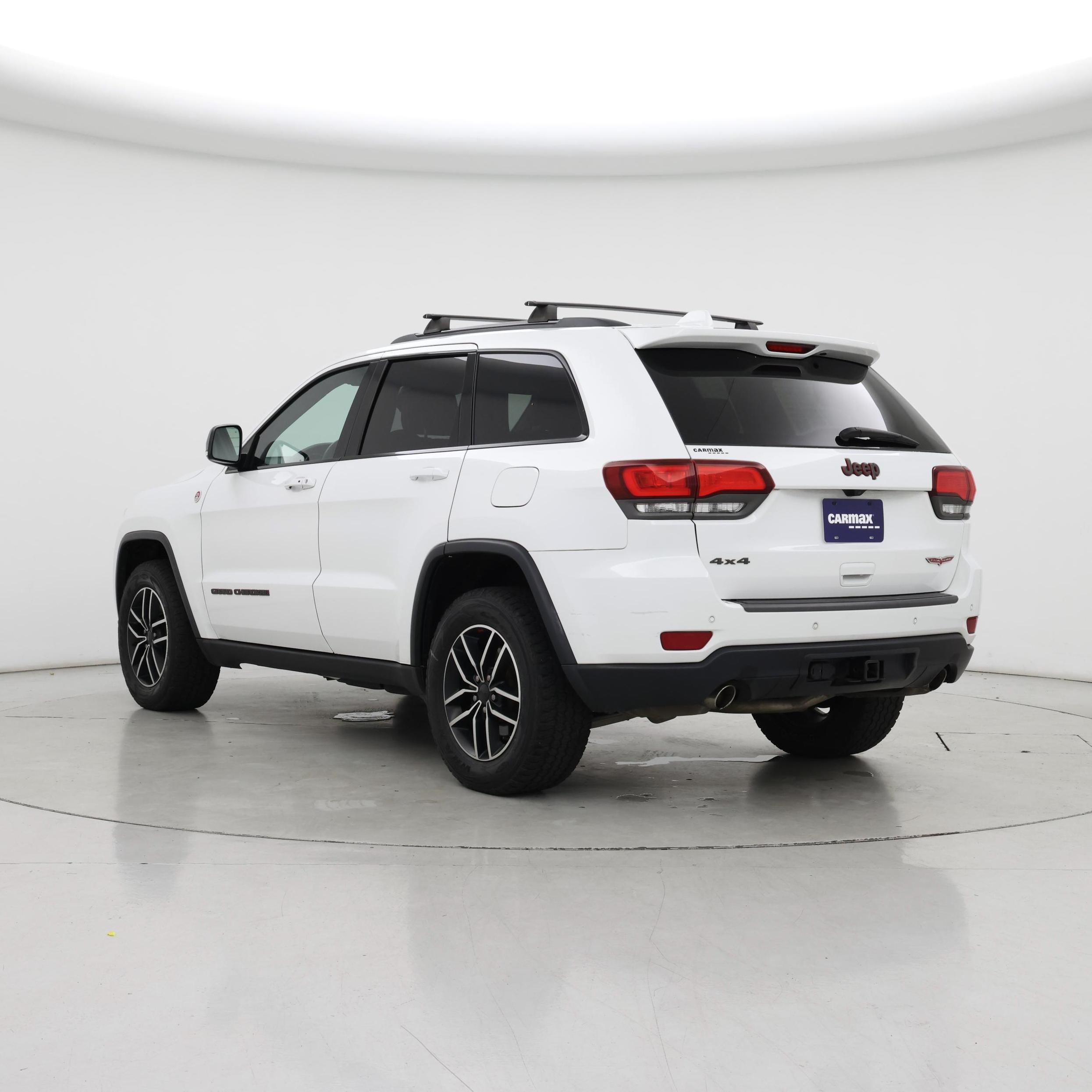 Thumbnail: 2019 Jeep Grand Cherokee - 2