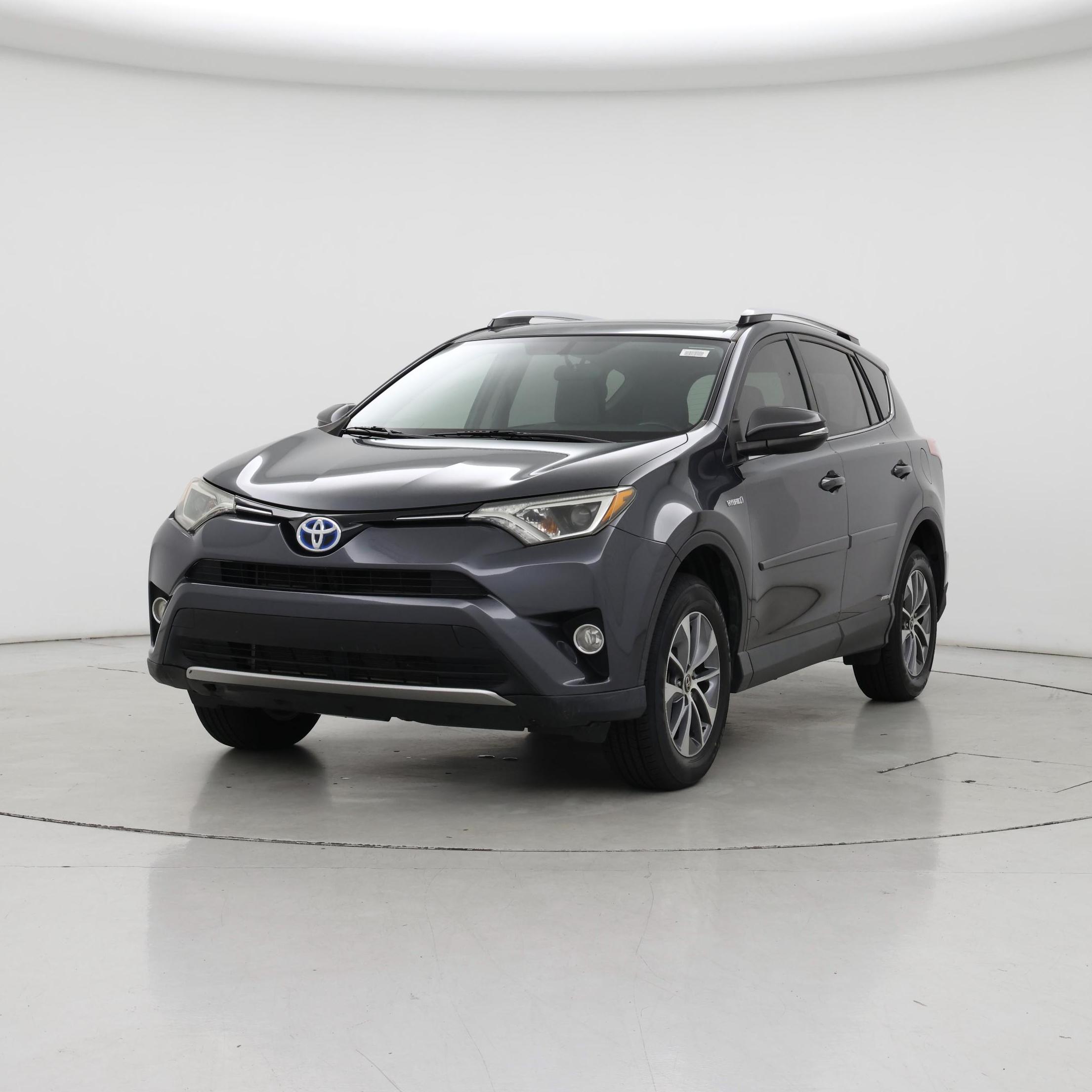 Thumbnail: 2016 Toyota RAV4 - 4