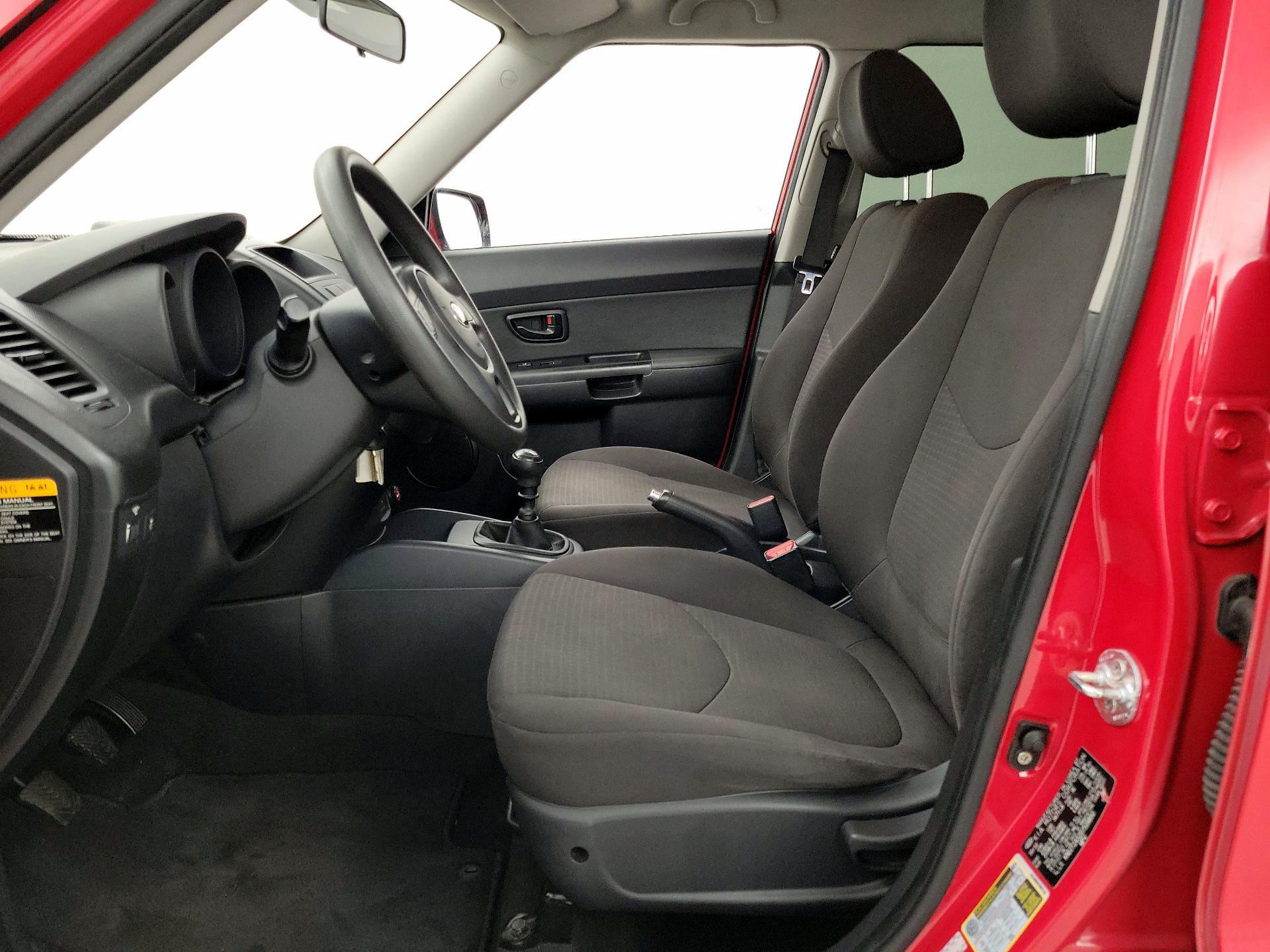 Thumbnail: 2013 Kia Soul - 11