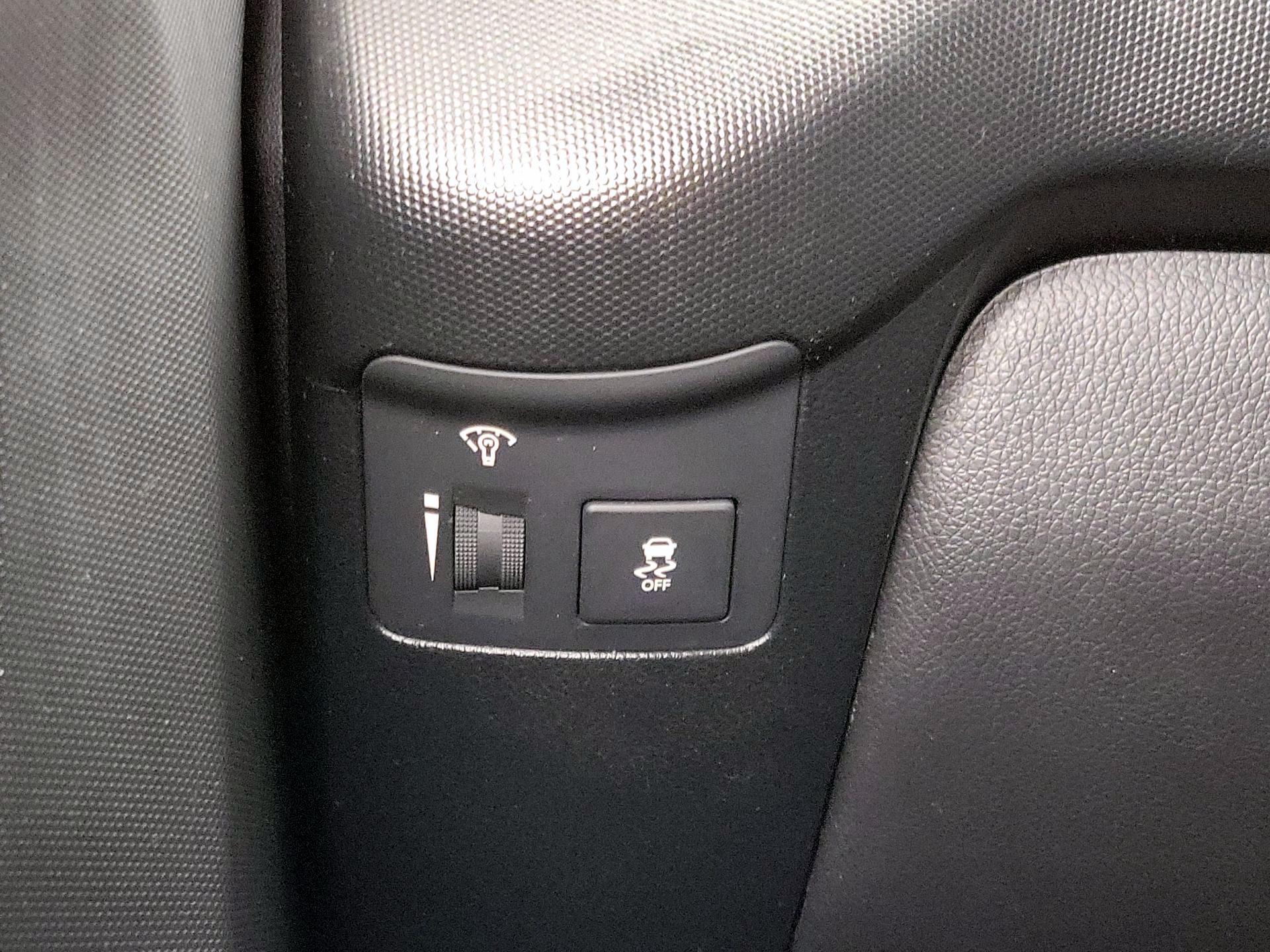 Thumbnail: 2013 Kia Soul - 13