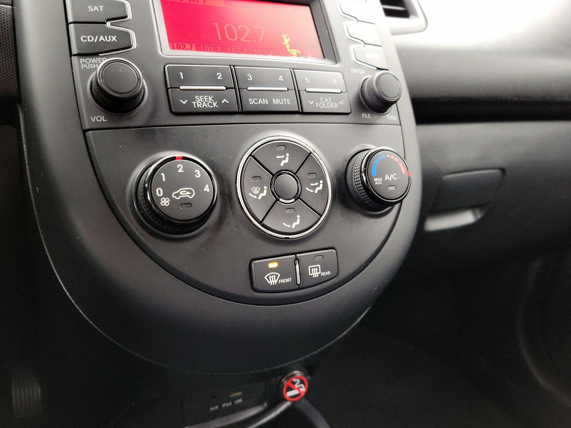 Thumbnail: 2013 Kia Soul - 15