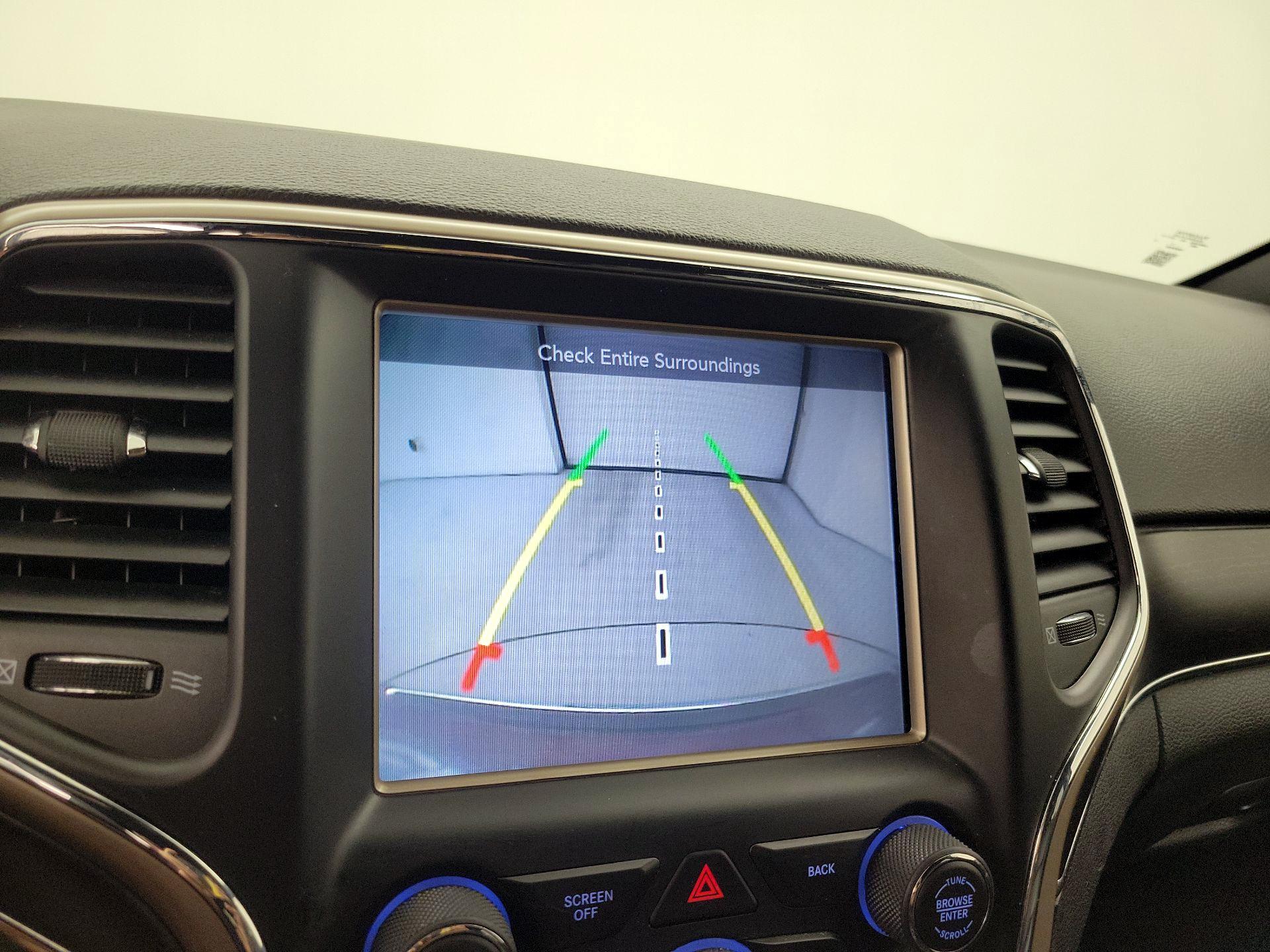 Thumbnail: 2014 Jeep Grand Cherokee - 14