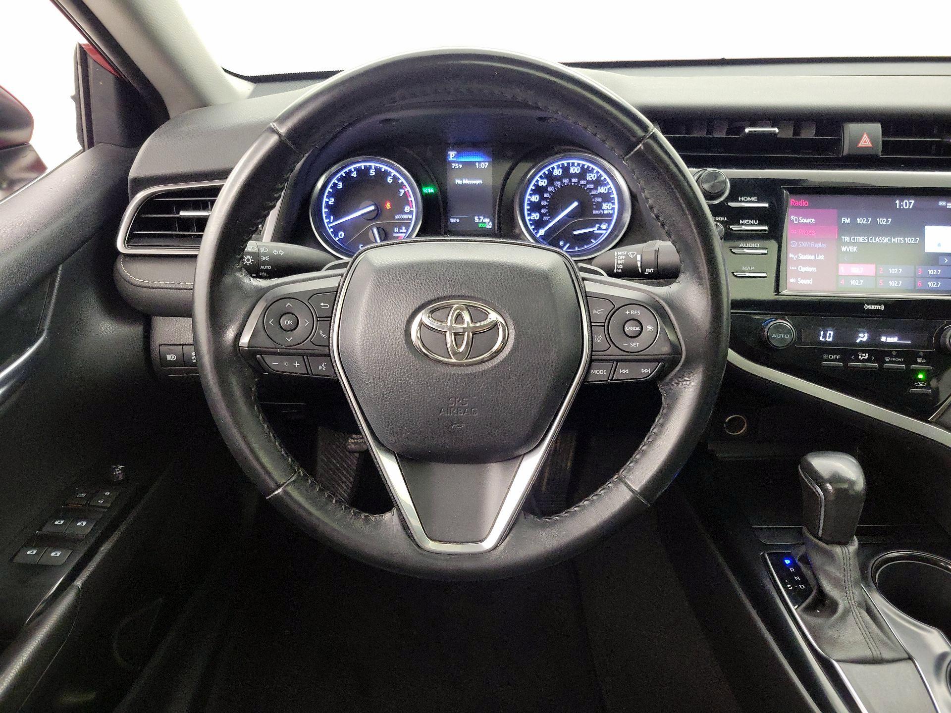 Thumbnail: 2020 Toyota Camry - 10