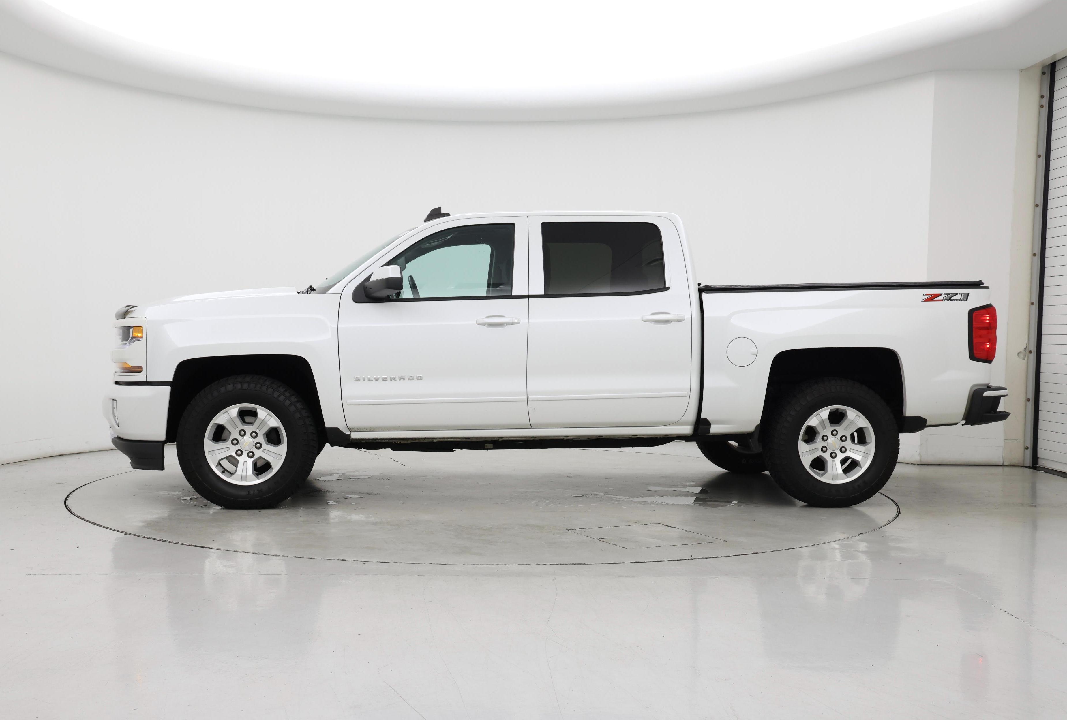 Thumbnail: 2018 Chevrolet Silverado 1500 - 3