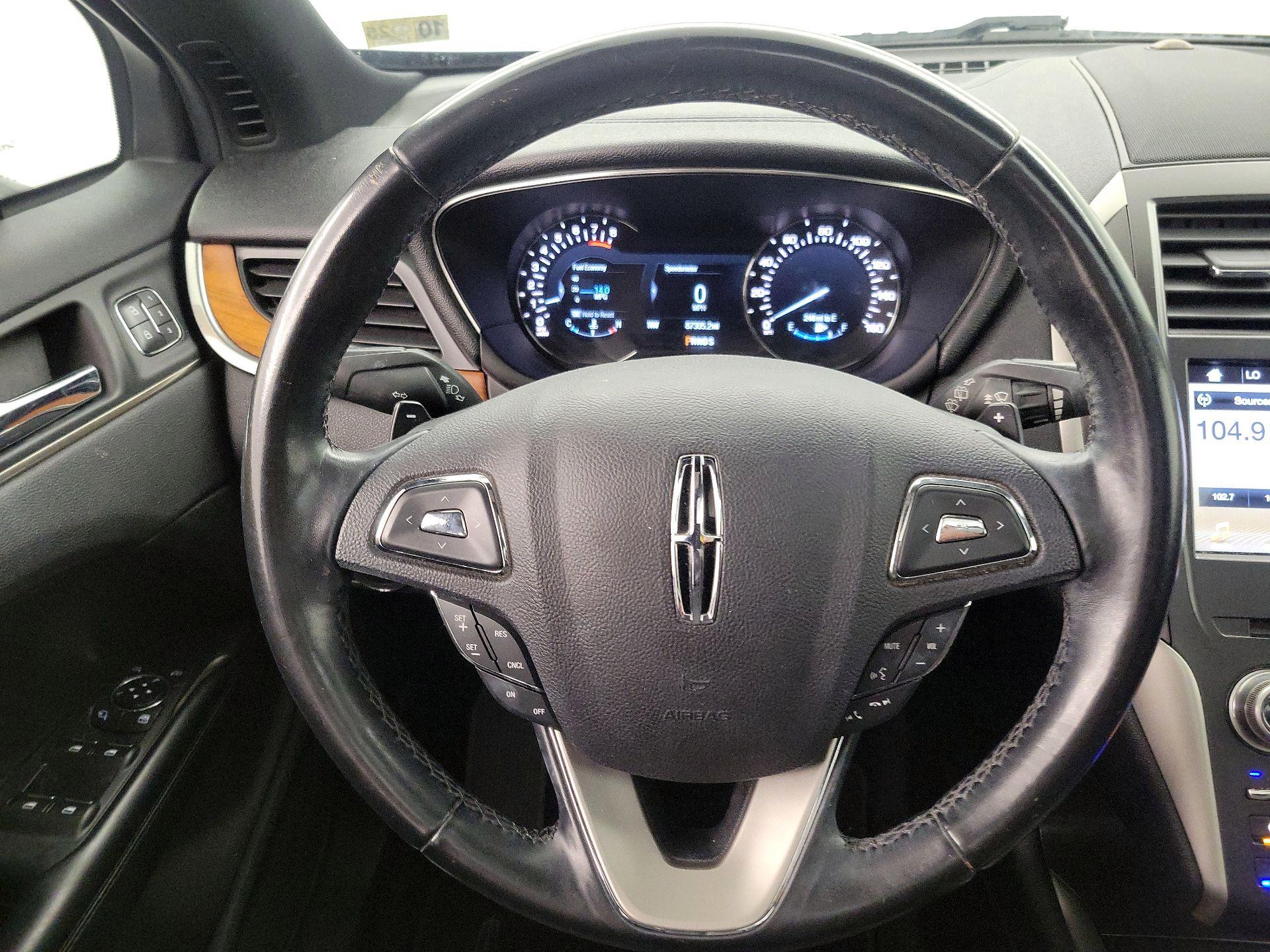 Thumbnail: 2017 Lincoln MKC - 10