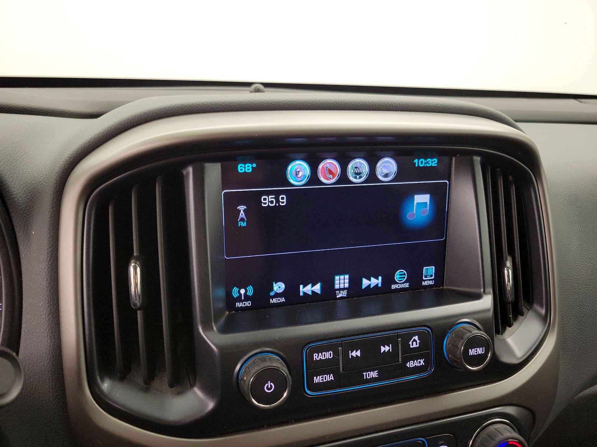 Thumbnail: 2017 Chevrolet Colorado - 16