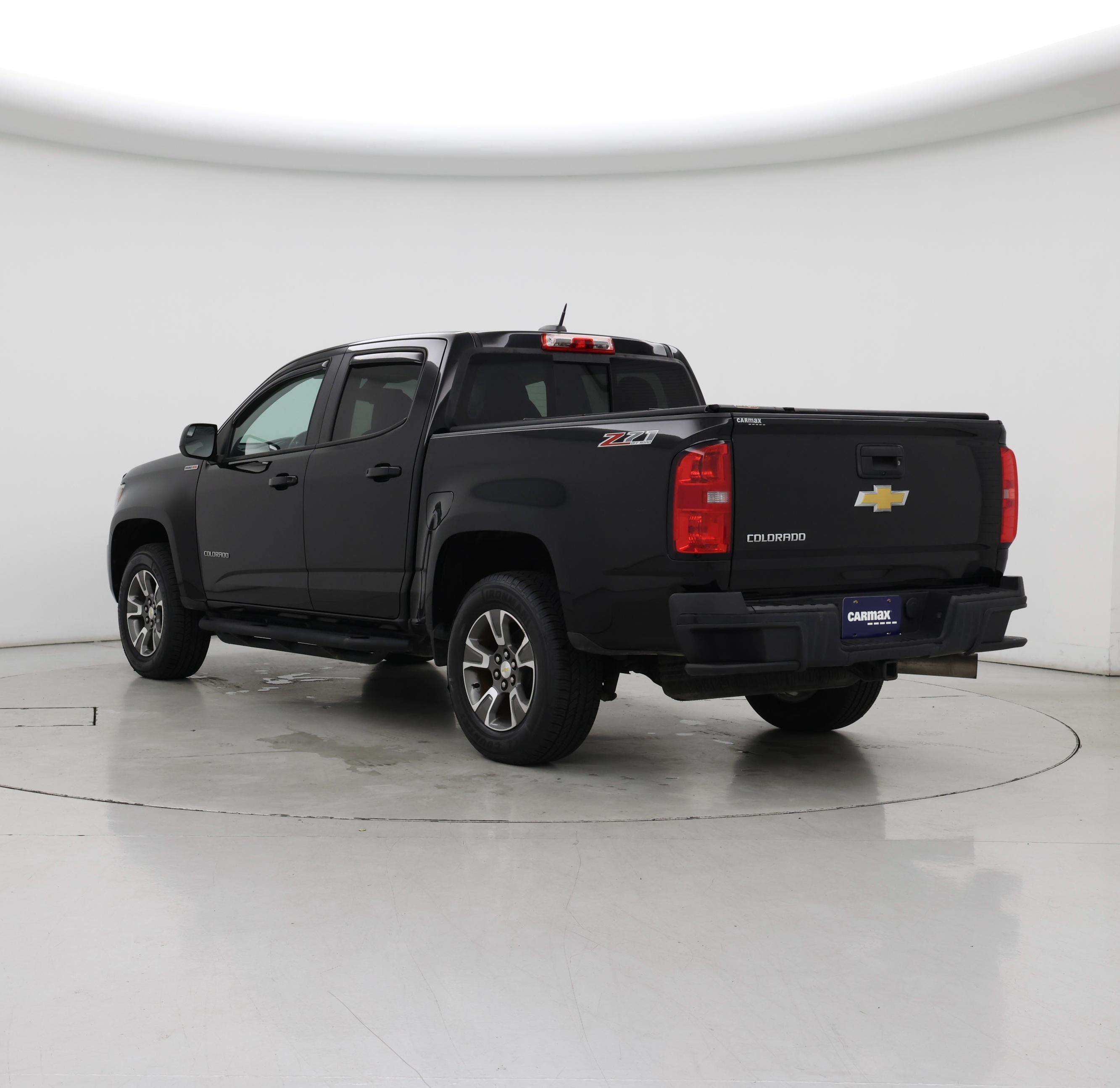 Thumbnail: 2017 Chevrolet Colorado - 2