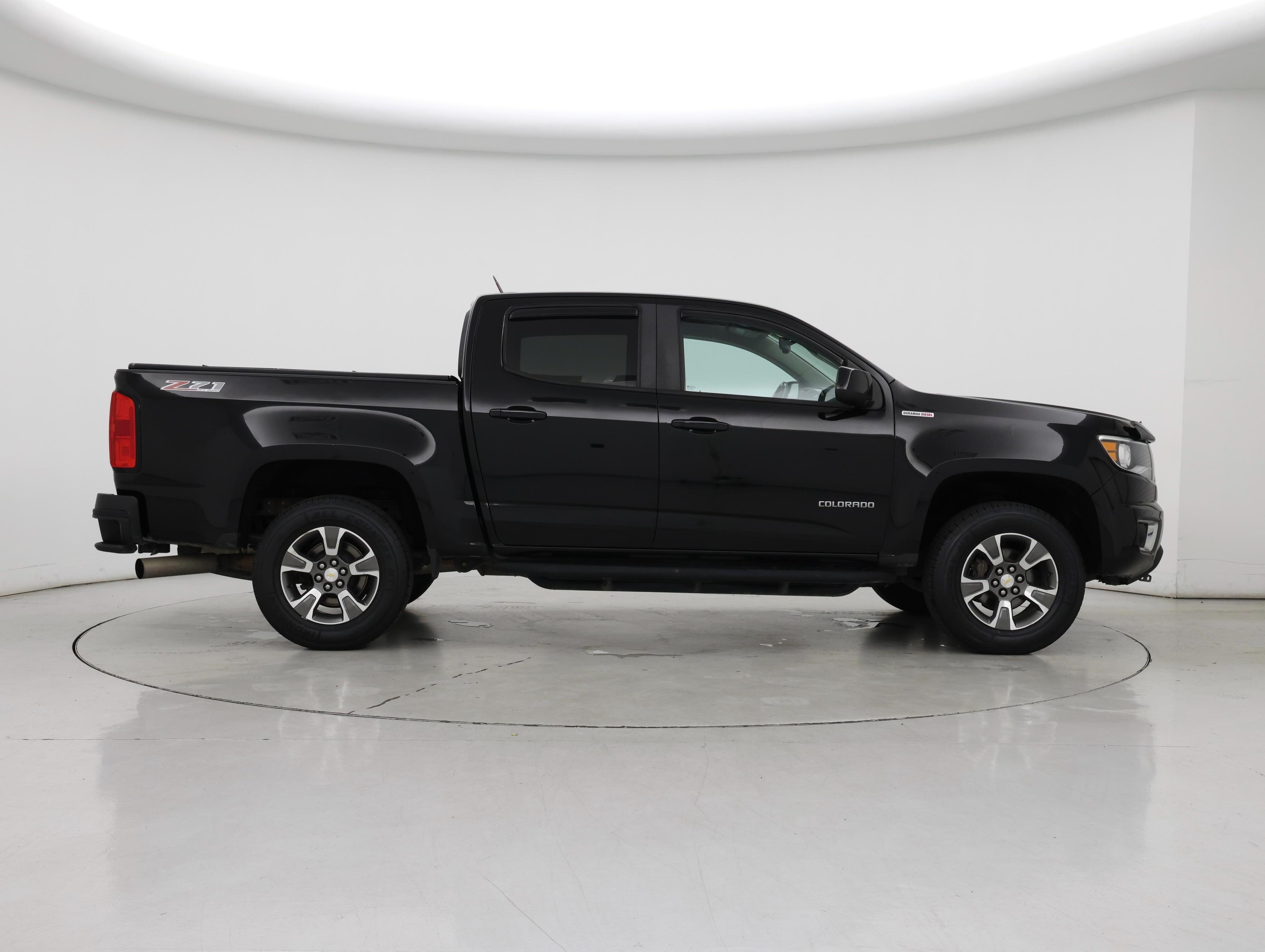 Thumbnail: 2017 Chevrolet Colorado - 7