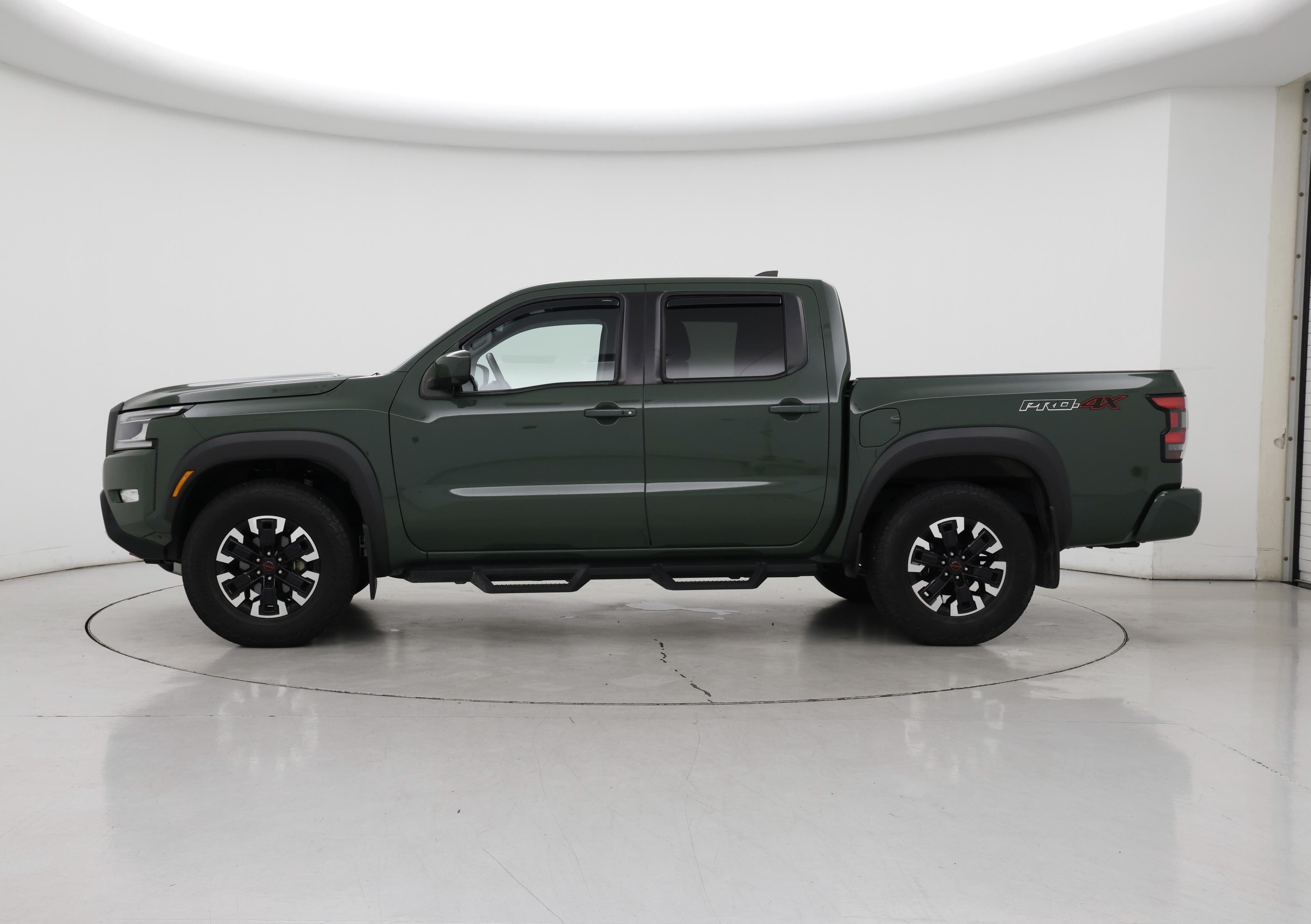 Thumbnail: 2022 Nissan Frontier - 3