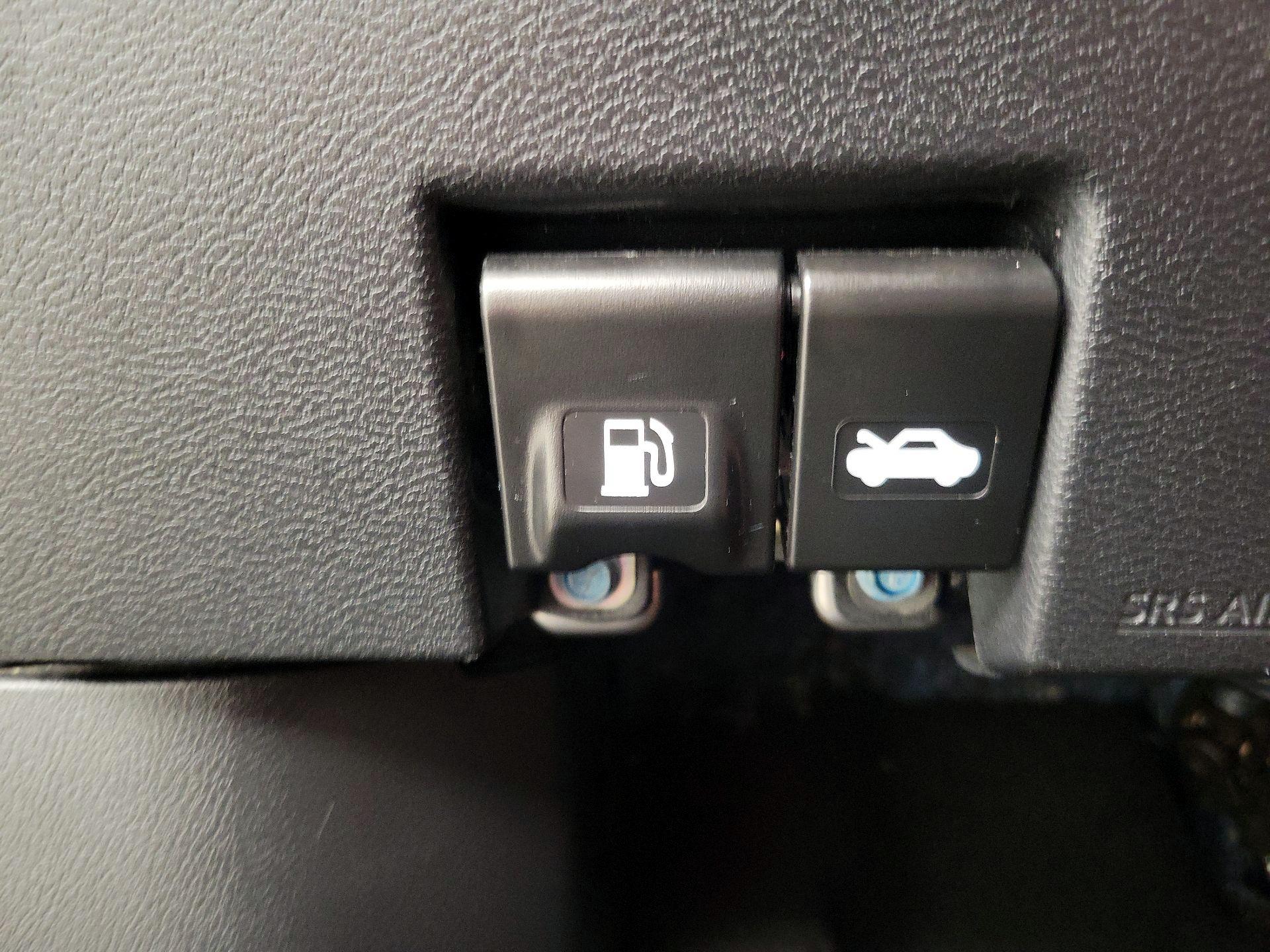 Thumbnail: 2021 Nissan Versa - 13