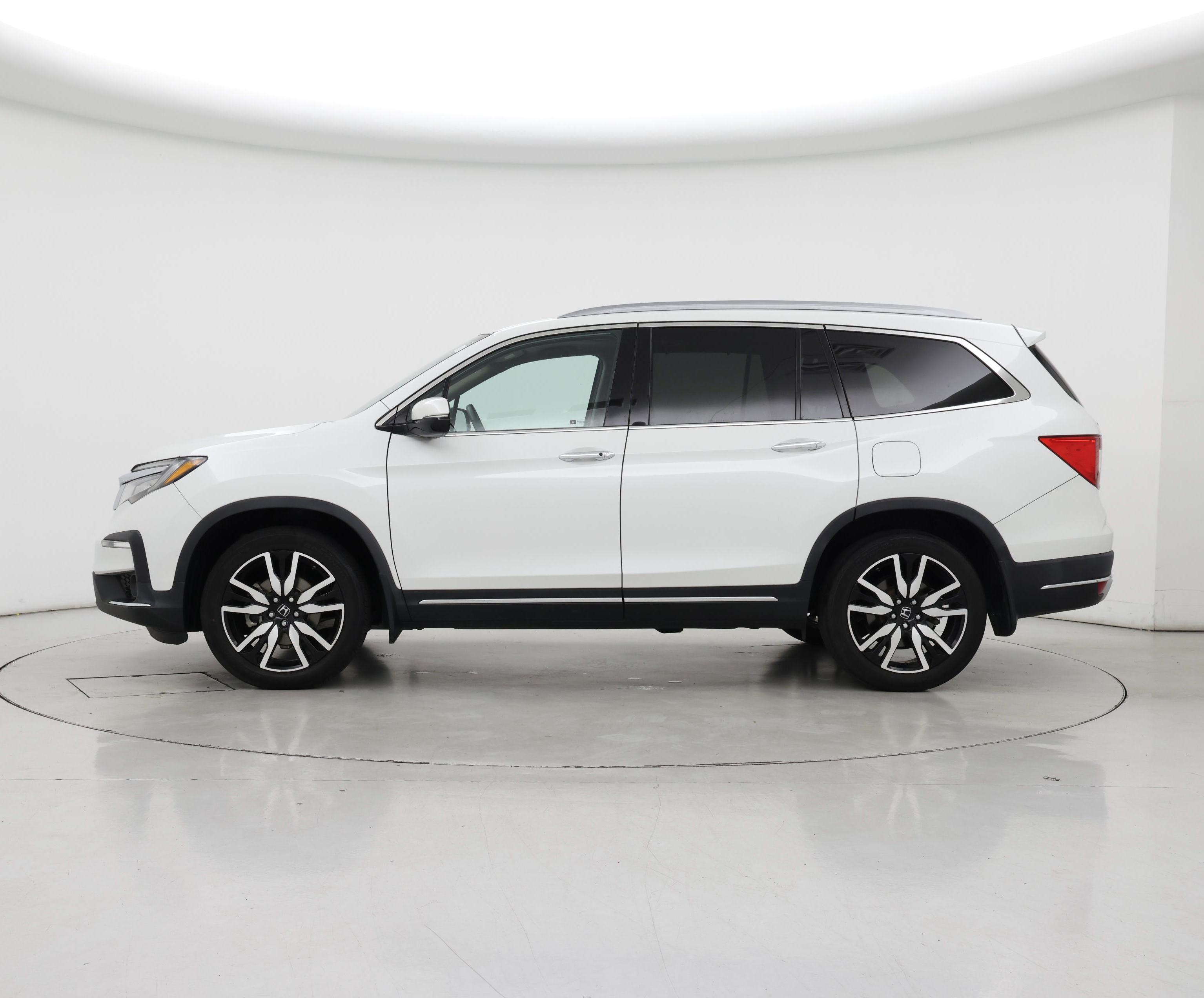Thumbnail: 2021 Honda Pilot - 3