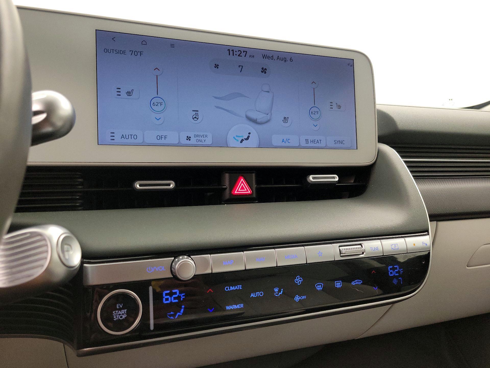 Thumbnail: 2022 Hyundai Ioniq 5 - 17