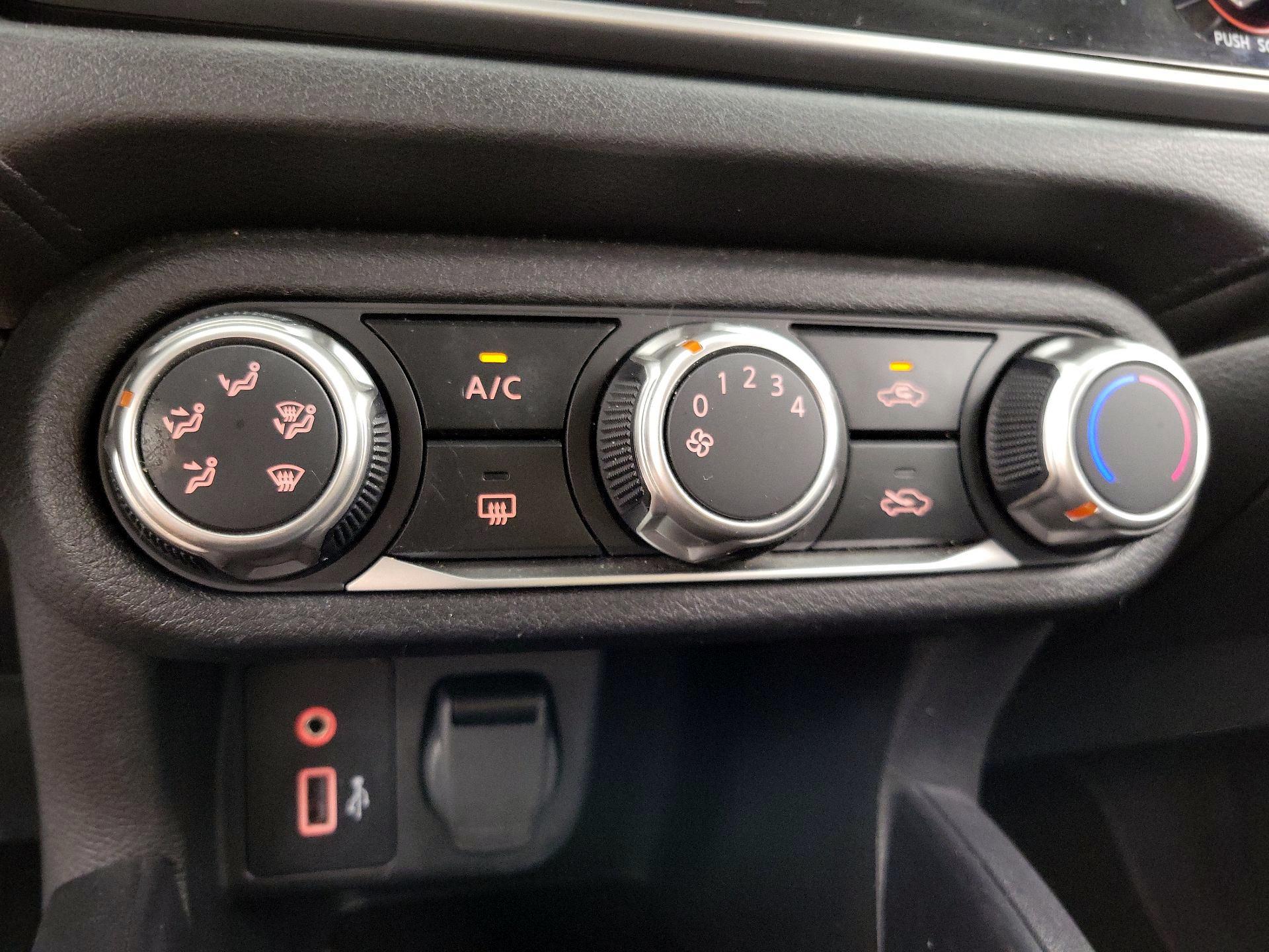 Thumbnail: 2021 Nissan Versa - 16