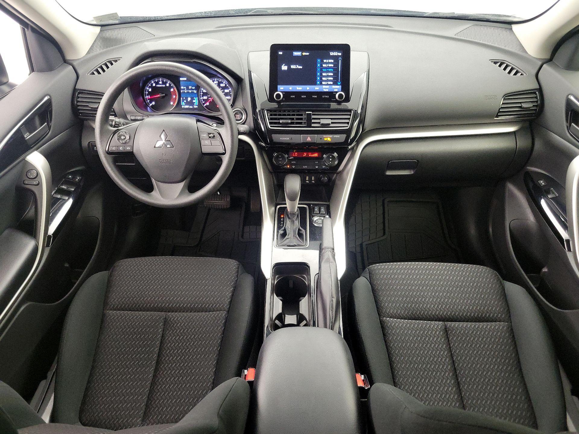 Thumbnail: 2024 Mitsubishi Eclipse Cross - 9
