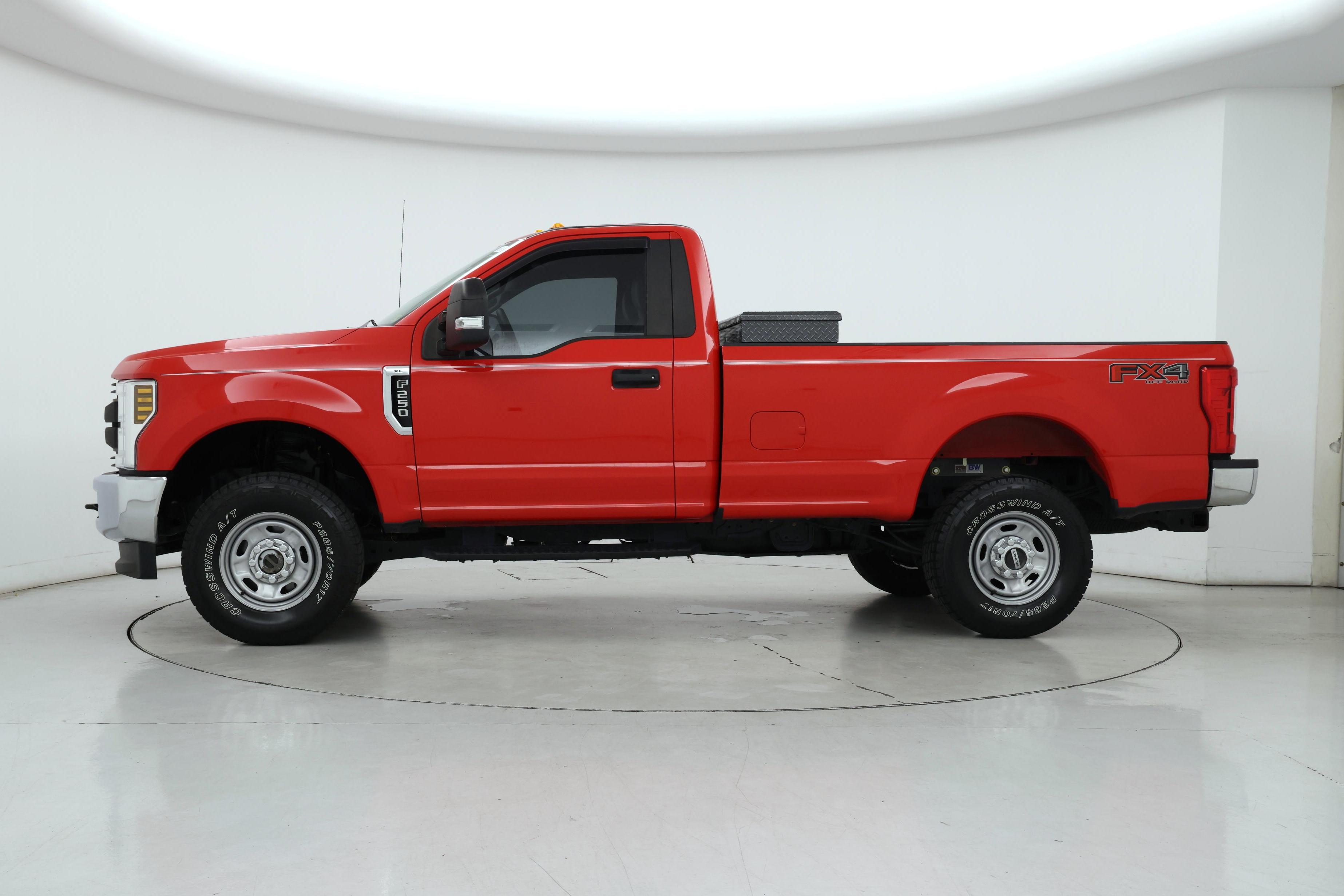 Thumbnail: 2019 Ford F-250 - 3