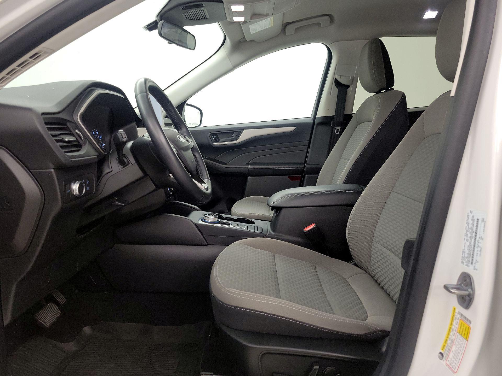 Thumbnail: 2022 Ford Escape - 11
