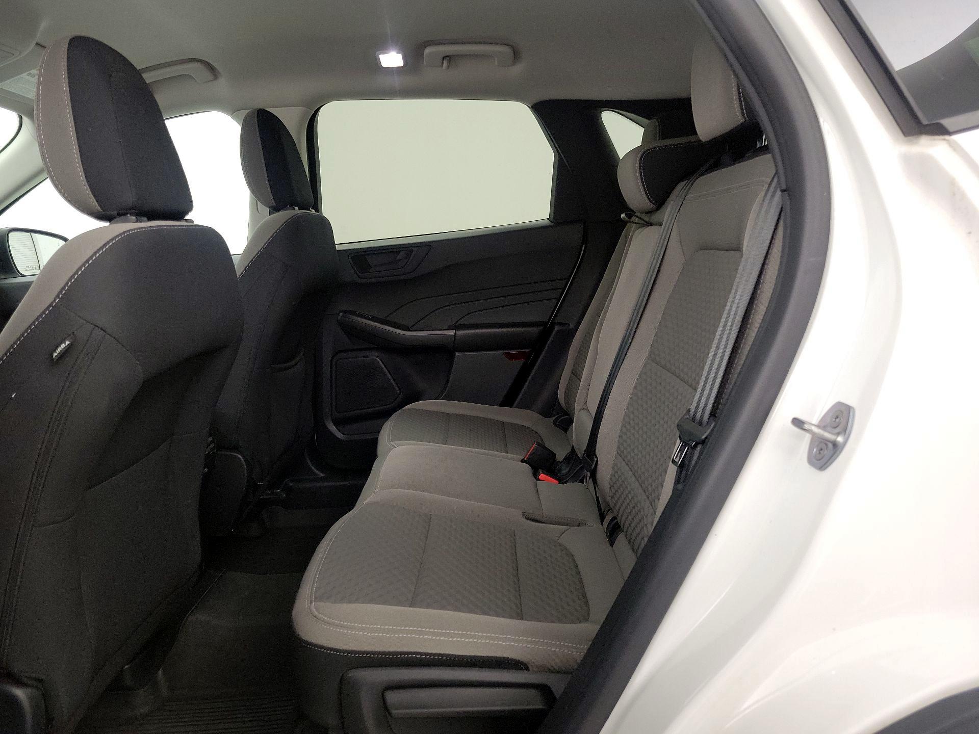Thumbnail: 2022 Ford Escape - 20