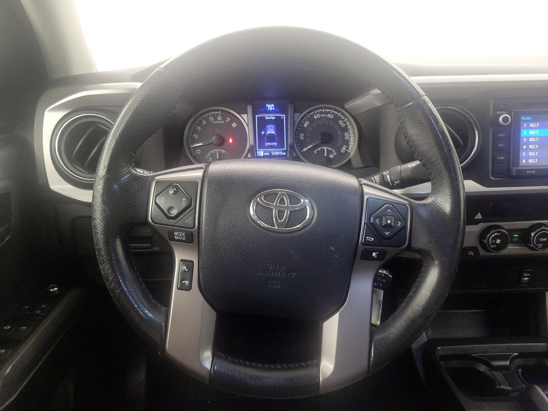 Thumbnail: 2017 Toyota Tacoma - 10