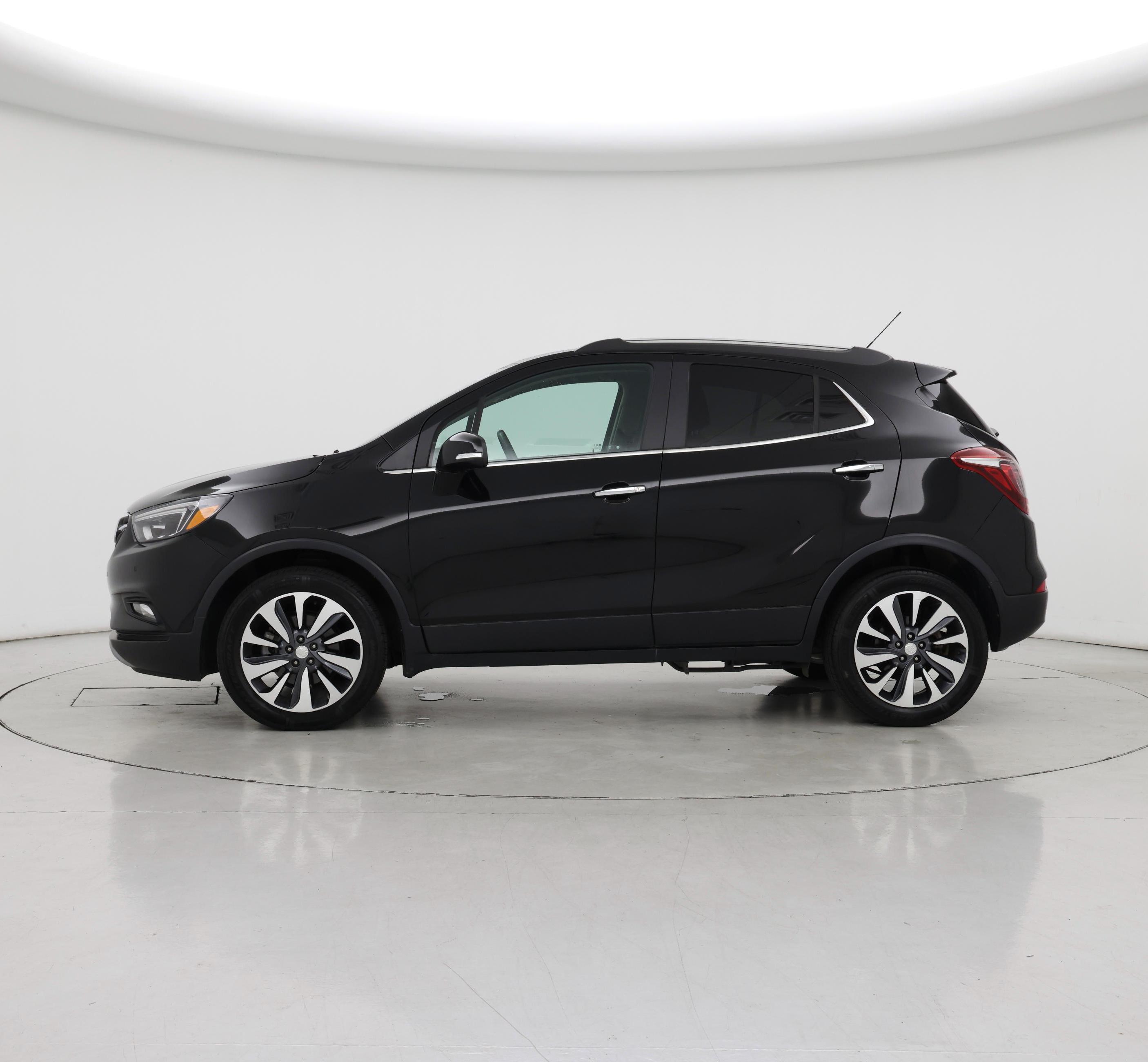 Thumbnail: 2019 Buick Encore - 3