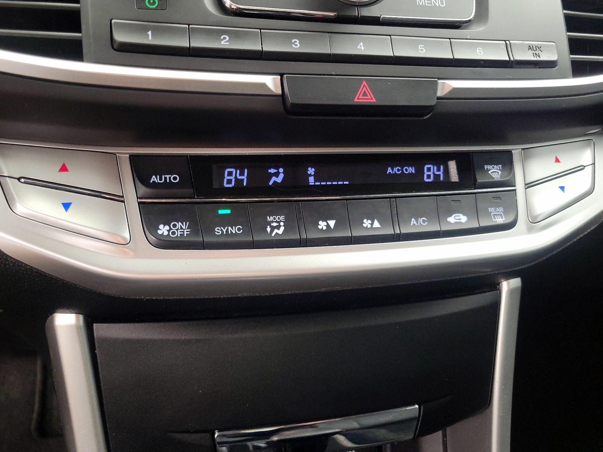 Thumbnail: 2015 Honda Accord - 16
